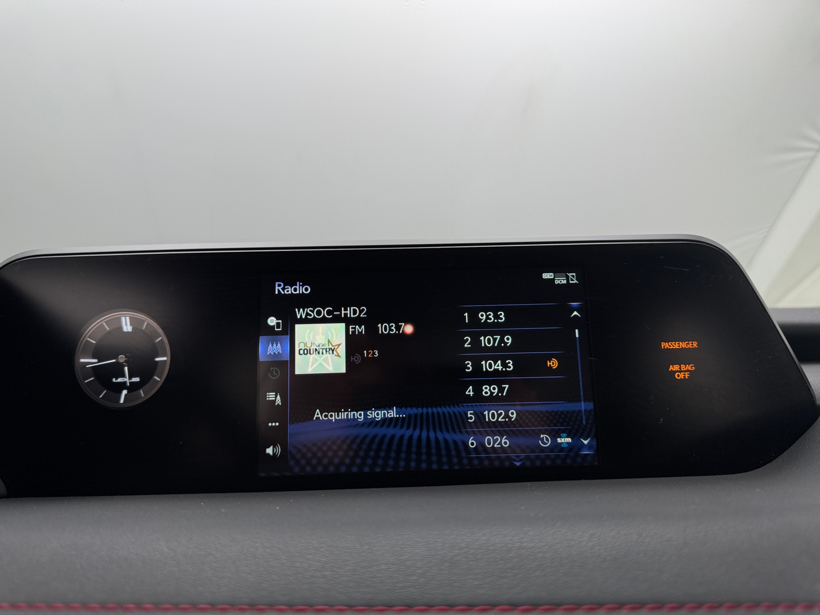 Thumbnail: 2022 Lexus UX - 3