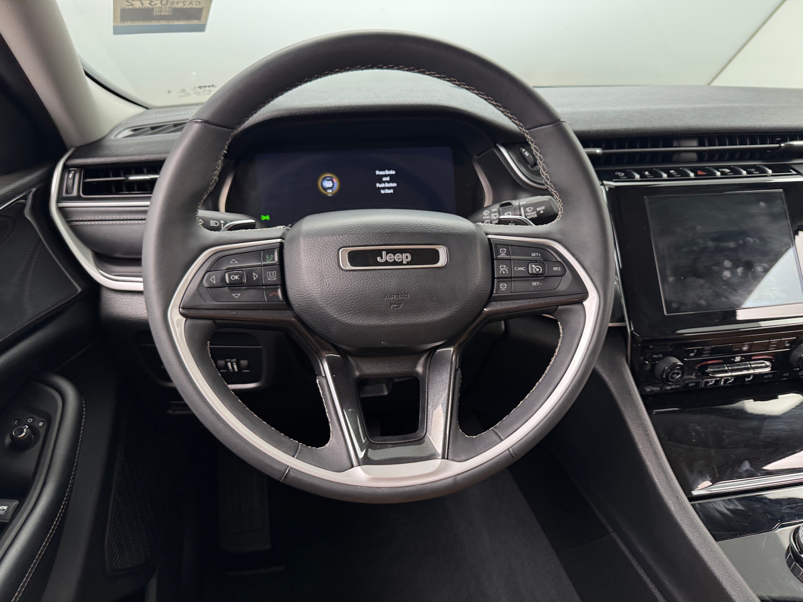Thumbnail: 2023 Jeep Grand Cherokee L - 5
