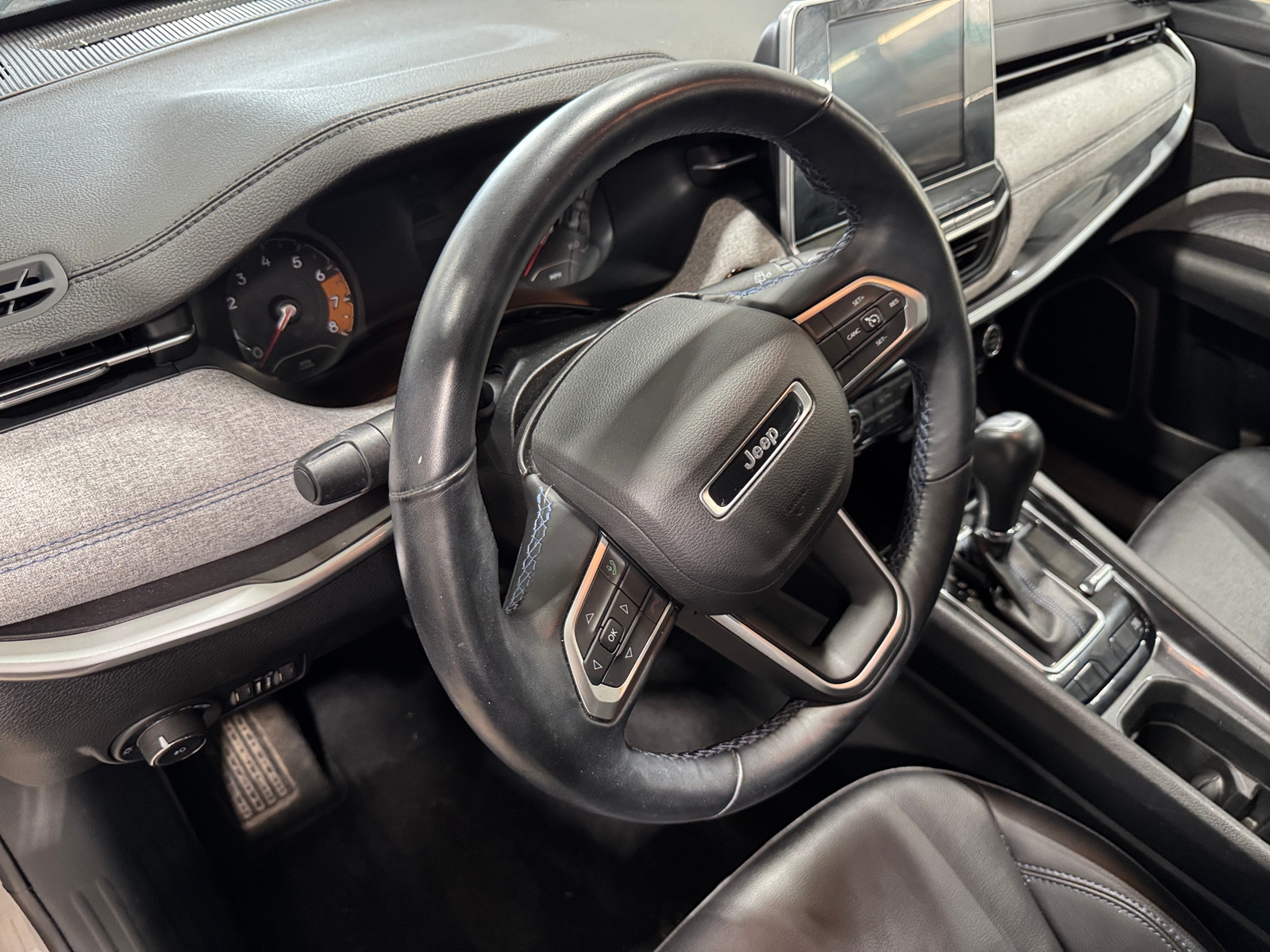 Thumbnail: 2022 Jeep Compass - 3