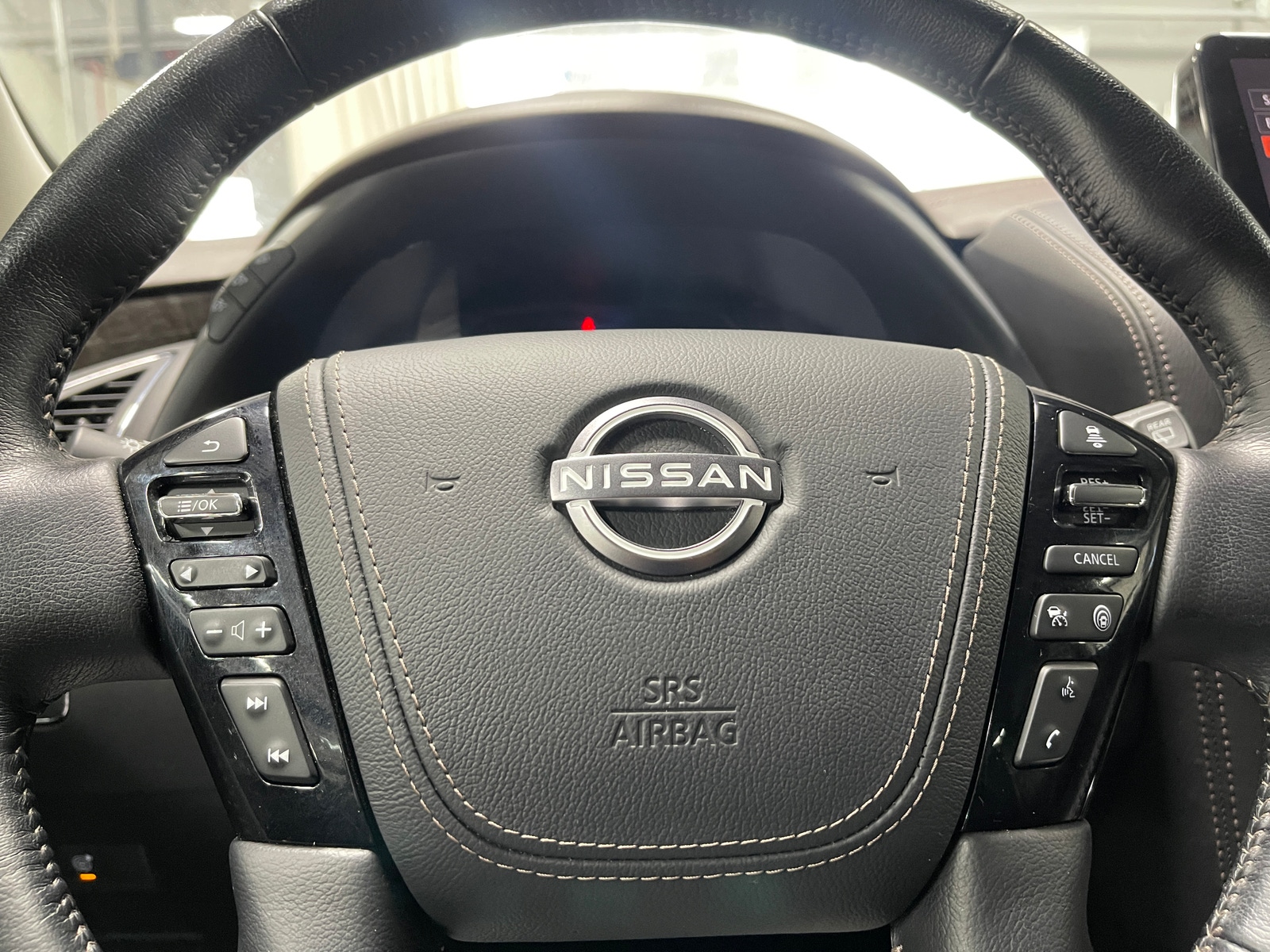 Thumbnail: 2024 Nissan Armada - 4