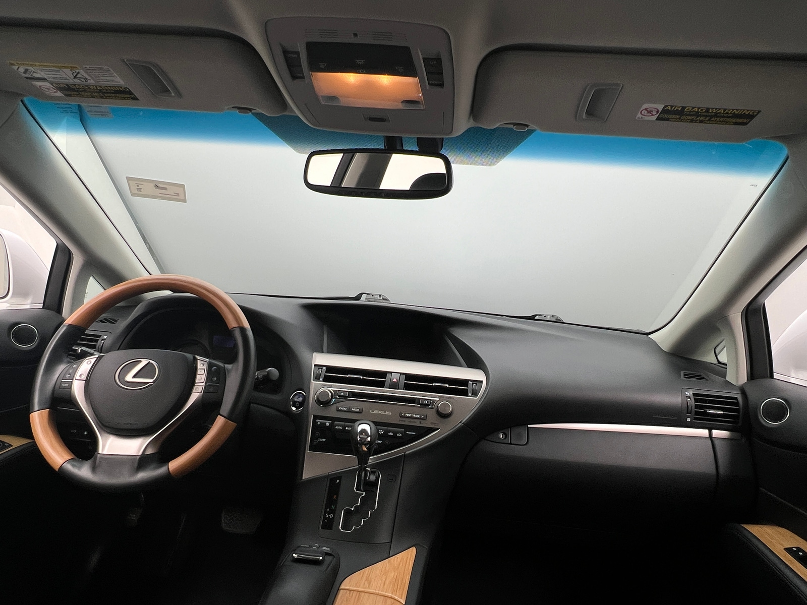 Thumbnail: 2015 Lexus RX - 2