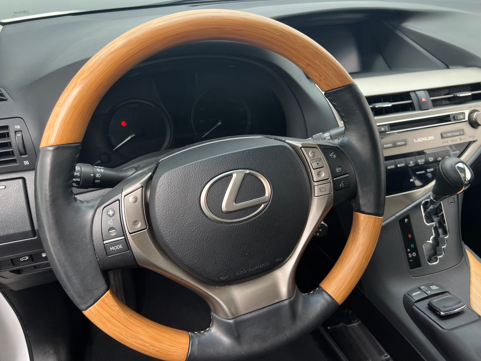 Thumbnail: 2015 Lexus RX - 4