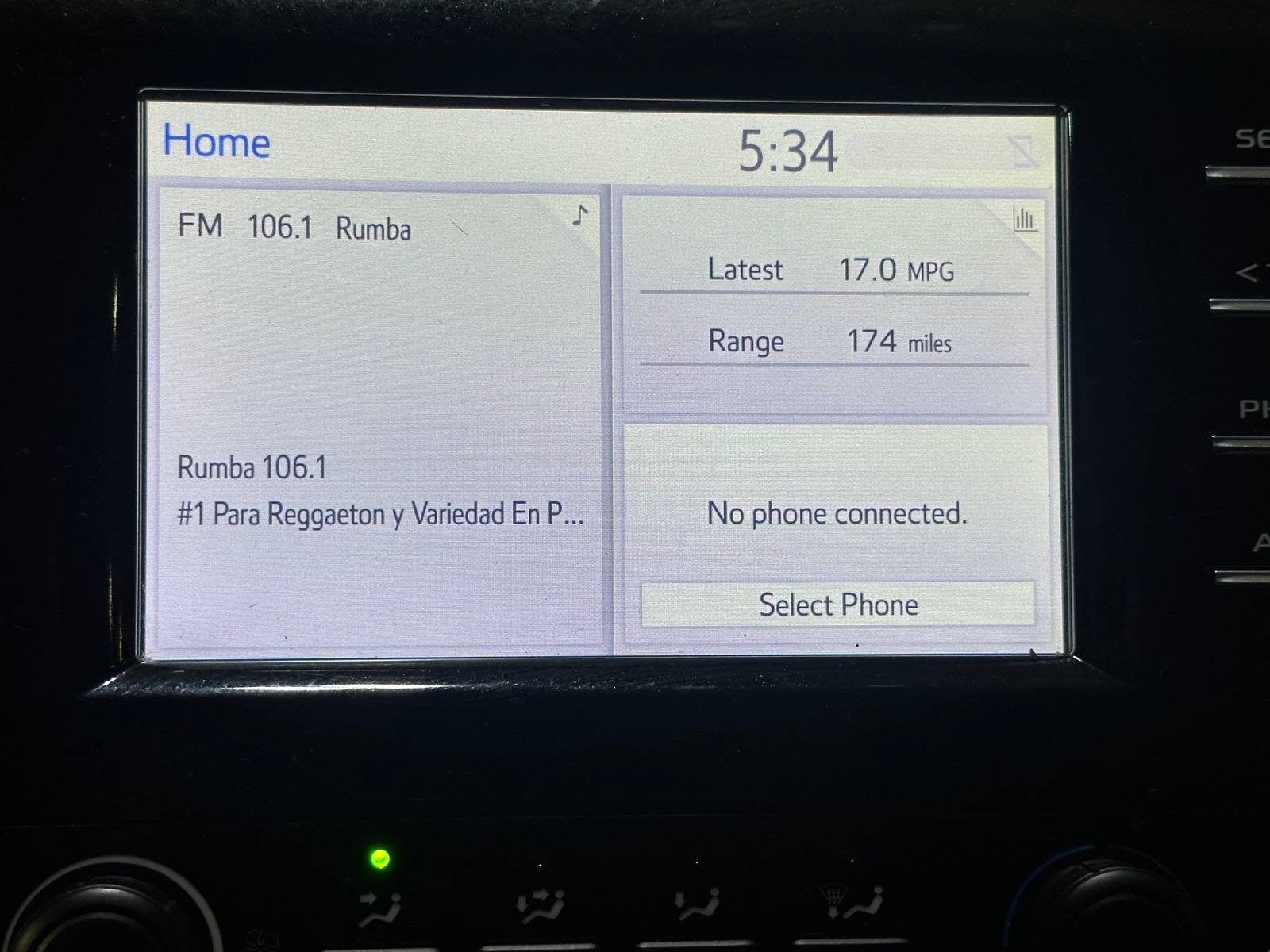 Thumbnail: 2018 Toyota Camry - 4