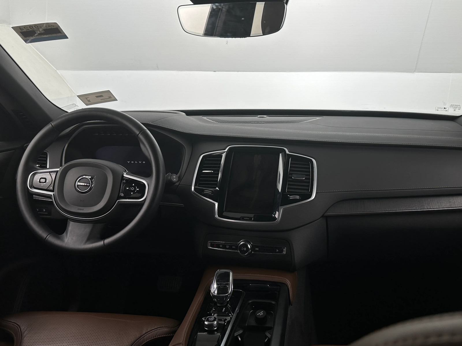 Thumbnail: 2023 Volvo XC90 - 3