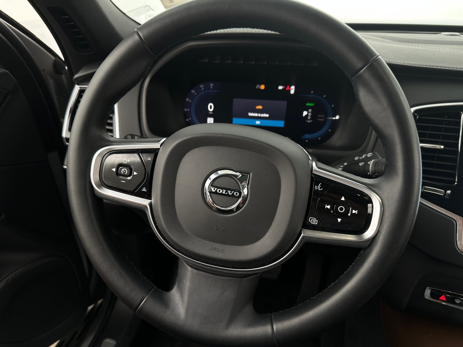 Thumbnail: 2023 Volvo XC90 - 5
