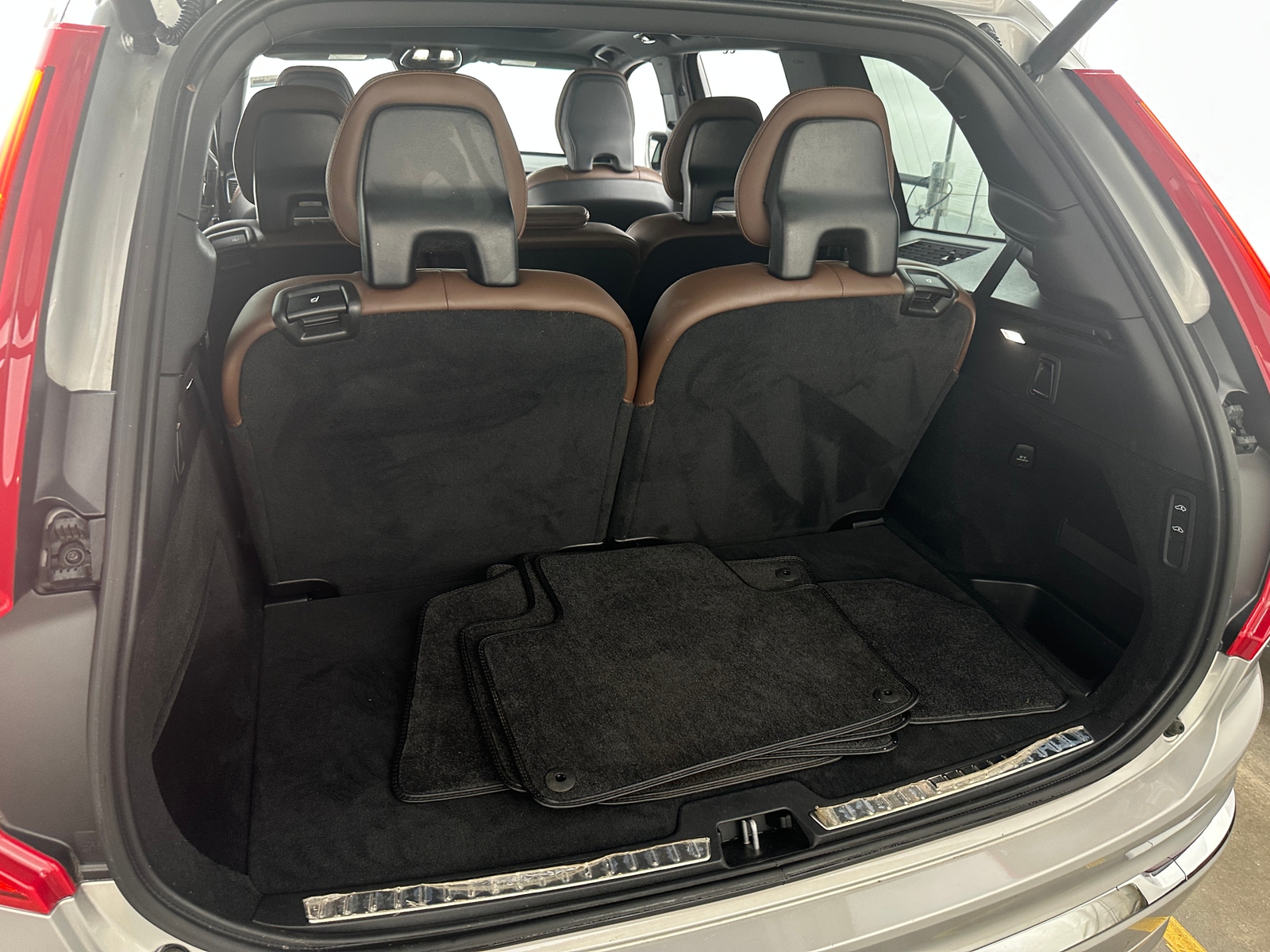 Thumbnail: 2023 Volvo XC90 - 7