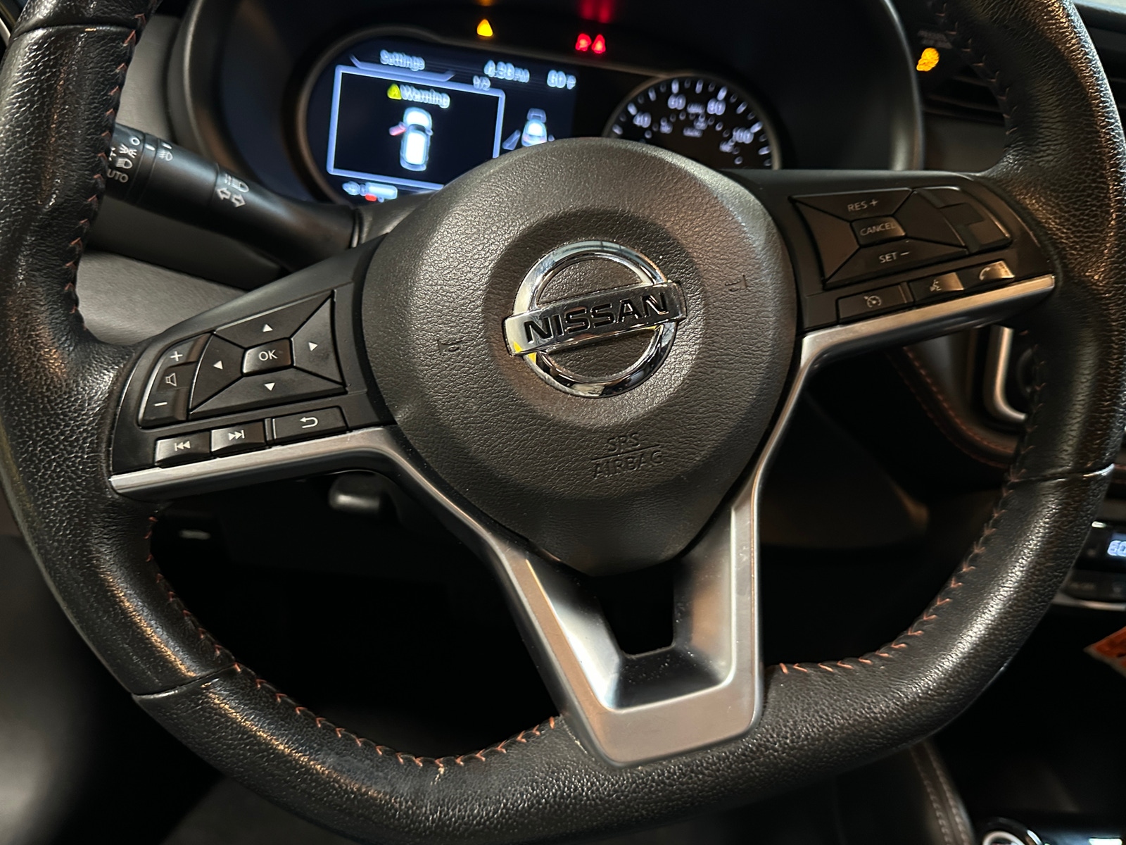 Thumbnail: 2019 Nissan Kicks - 4