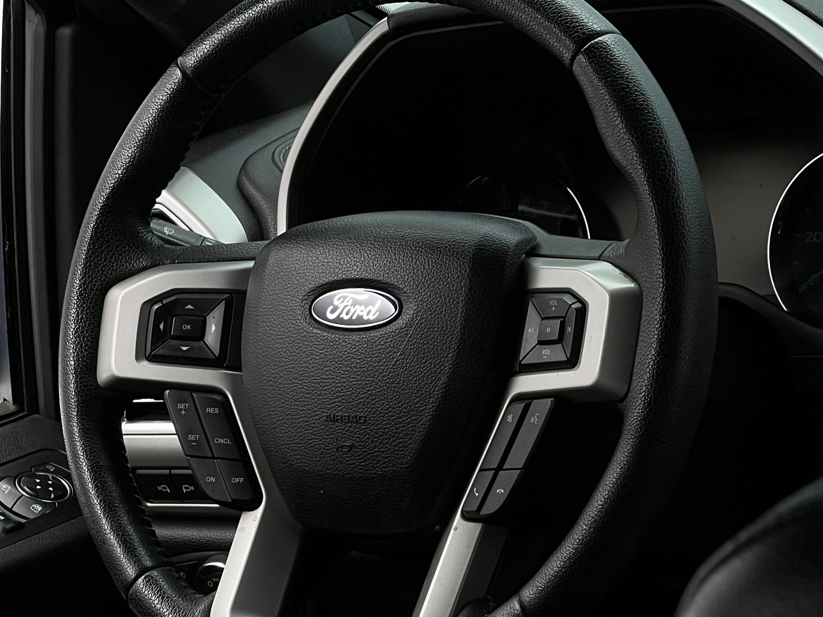 Thumbnail: 2015 Ford Econoline - 4