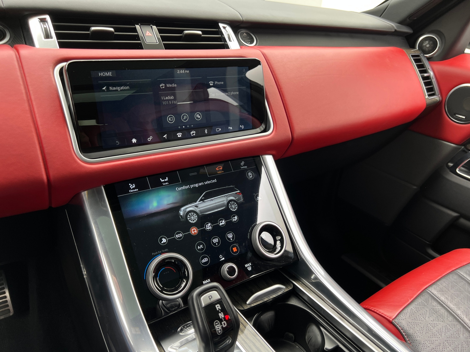 Thumbnail: 2018 Land Rover Range Rover Sport - 3
