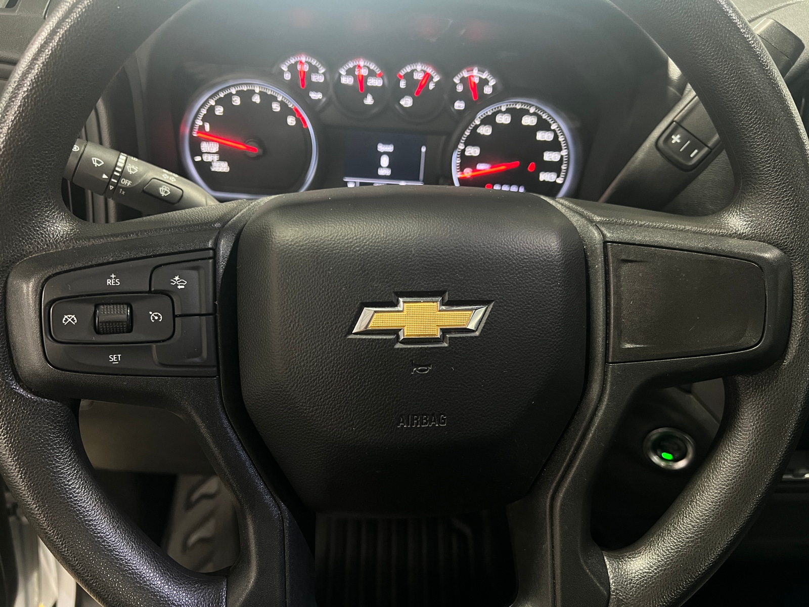 Thumbnail: 2024 Chevrolet Silverado 1500 - 4