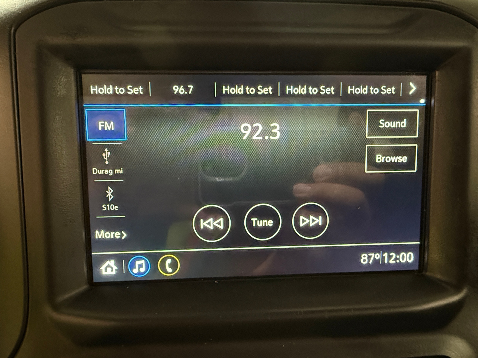 Thumbnail: 2019 Chevrolet Silverado 1500 - 4