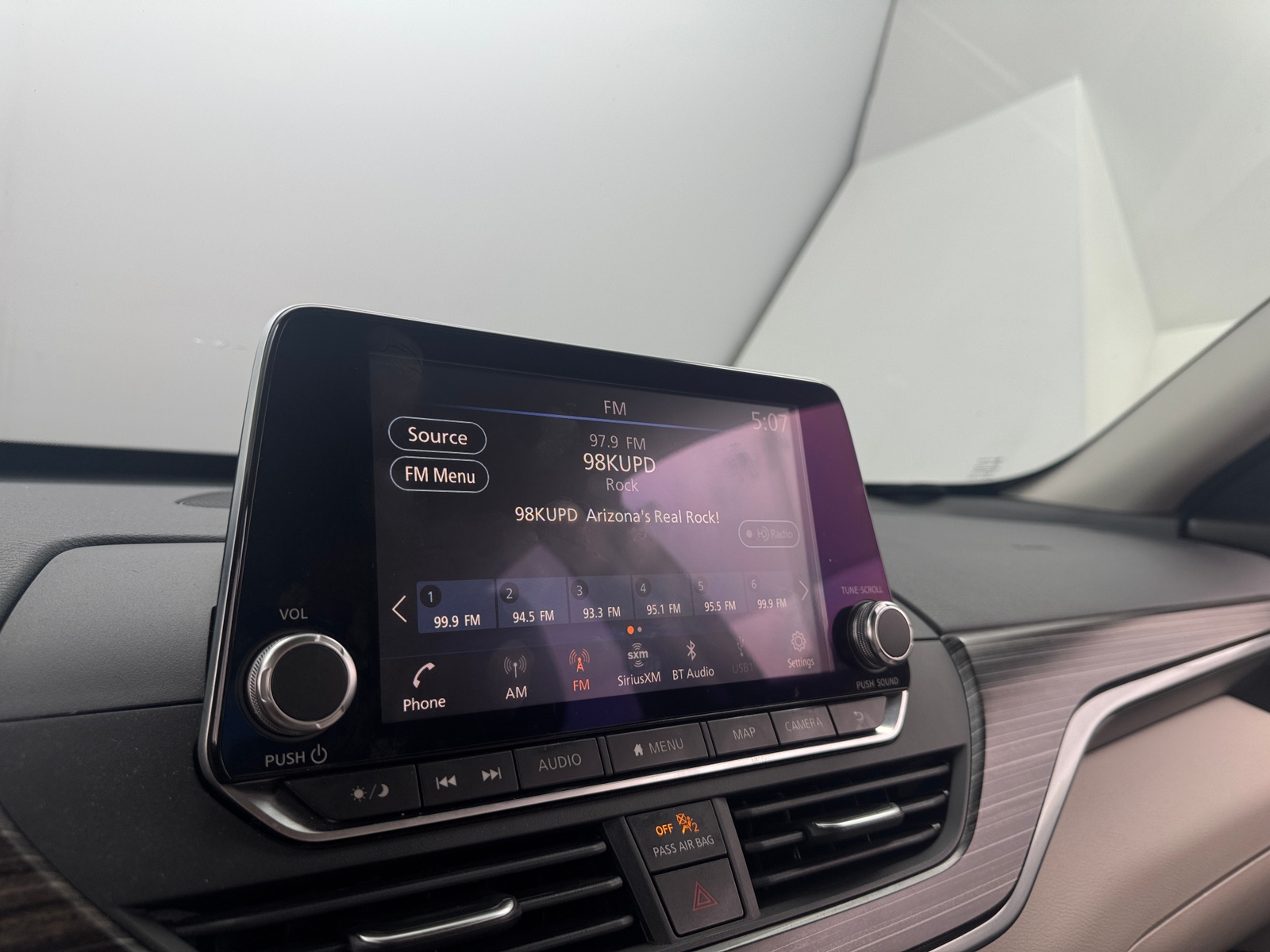 Thumbnail: 2019 Nissan Altima - 3