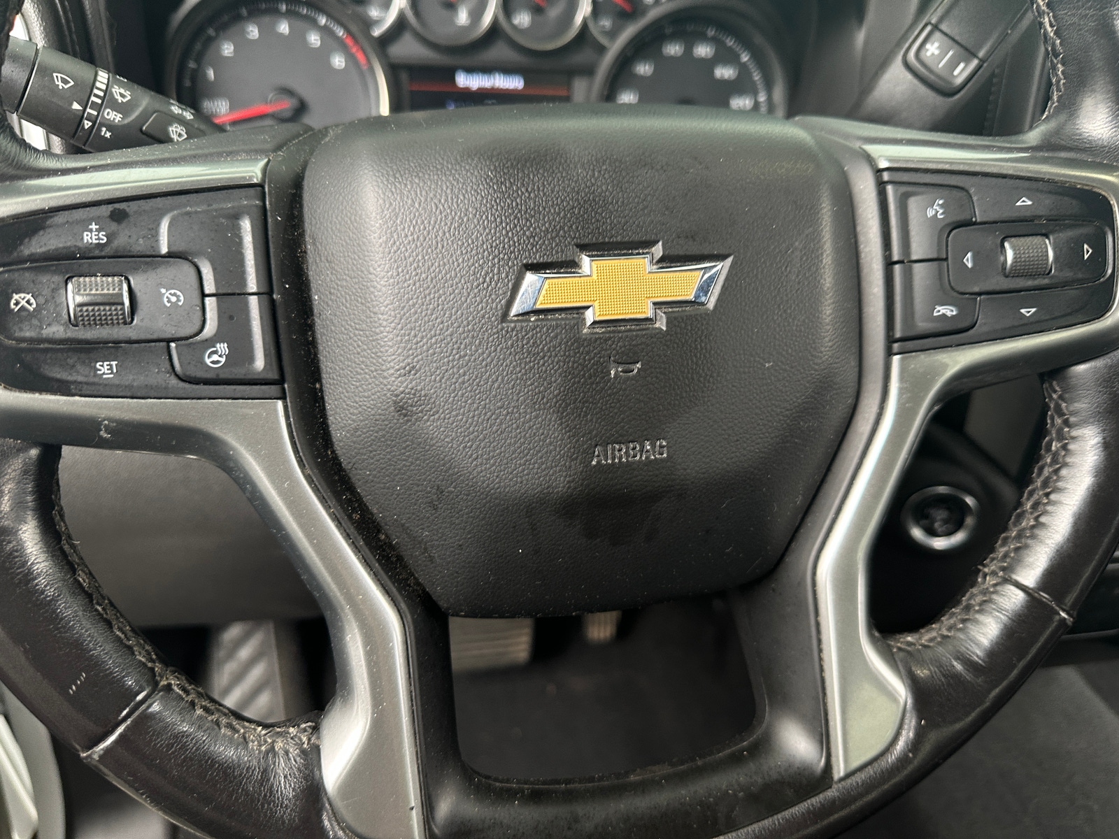 Thumbnail: 2020 Chevrolet Silverado 1500 - 5