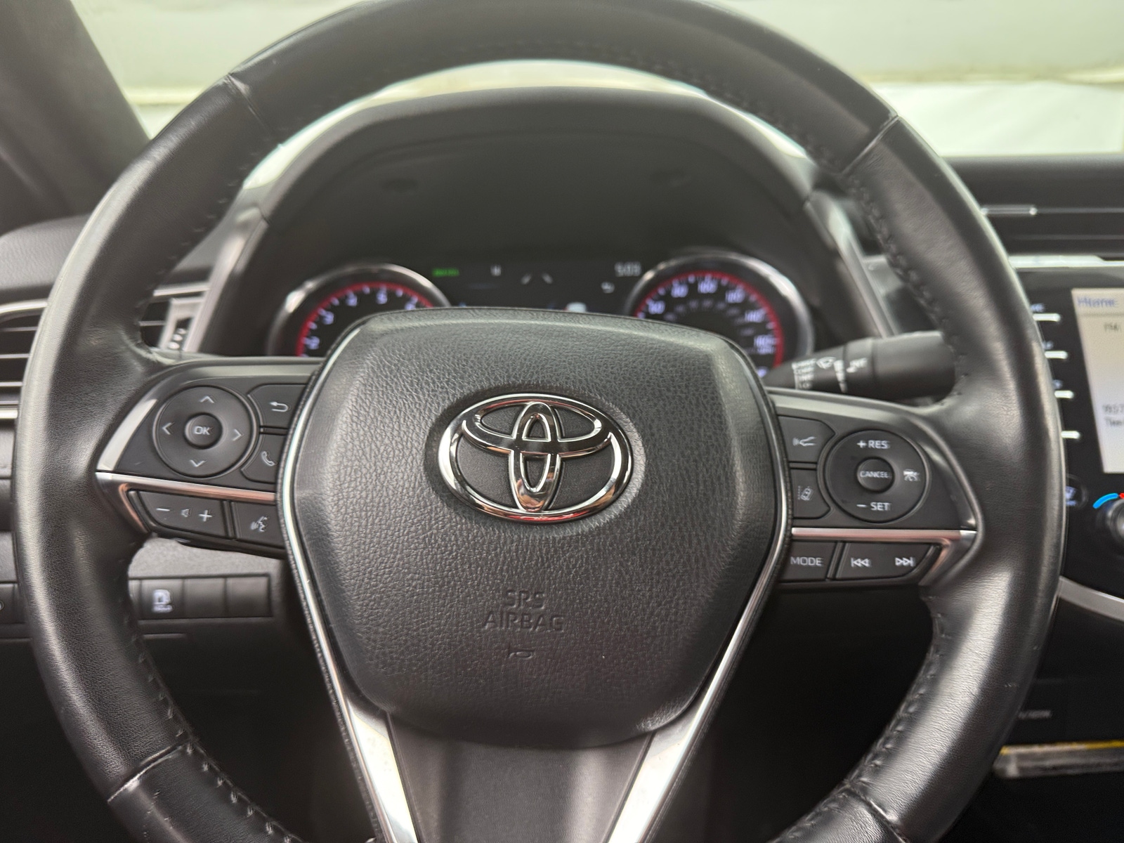 Thumbnail: 2019 Toyota Camry - 4