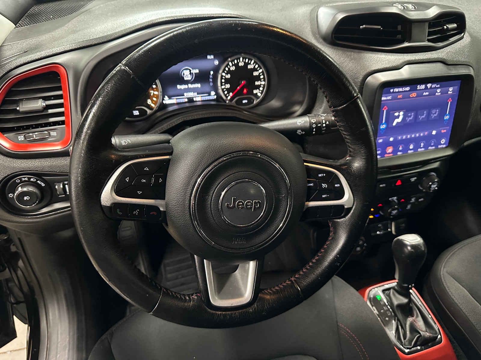 Thumbnail: 2018 Jeep Renegade - 5