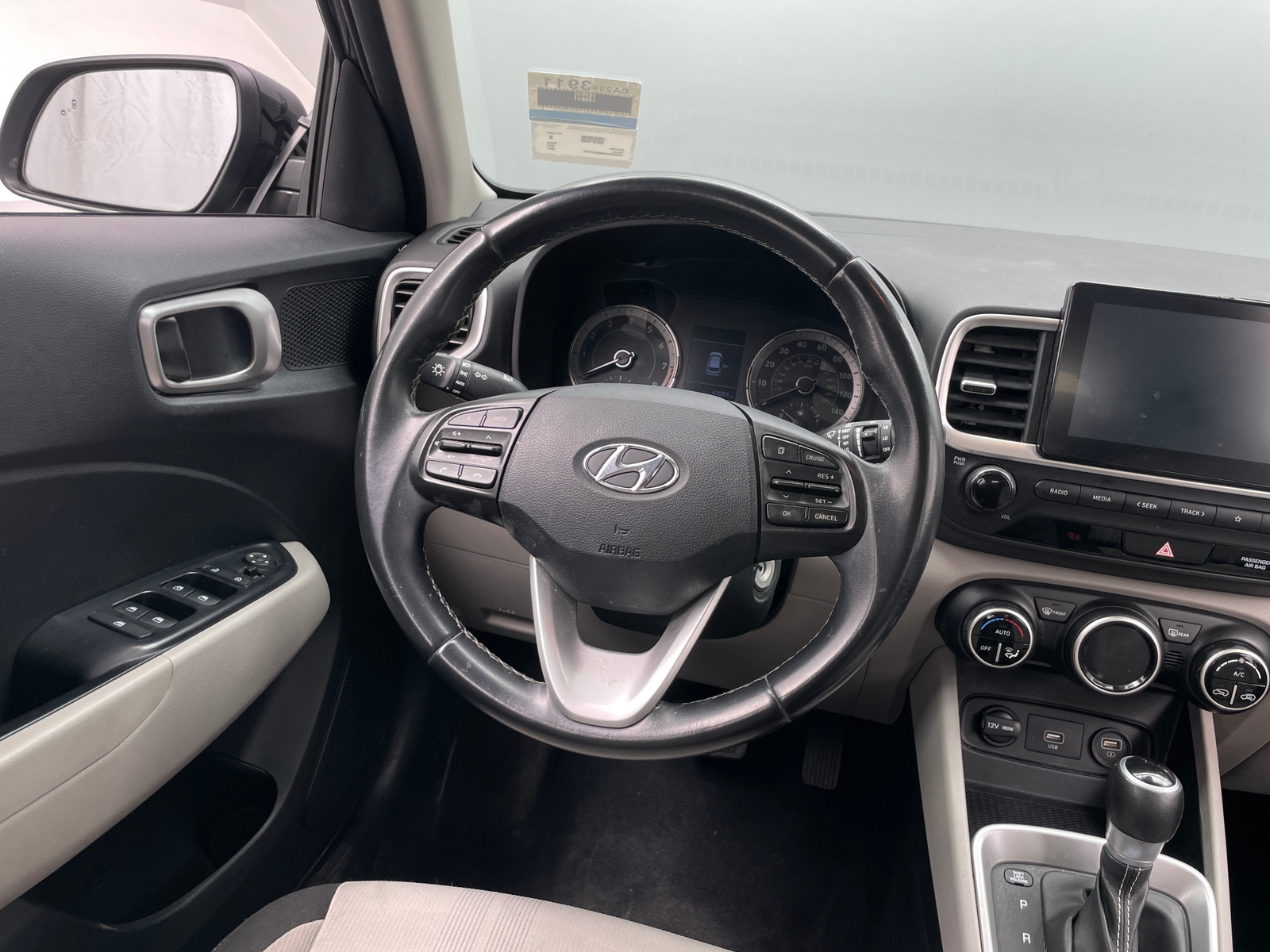Thumbnail: 2021 Hyundai Venue - 5