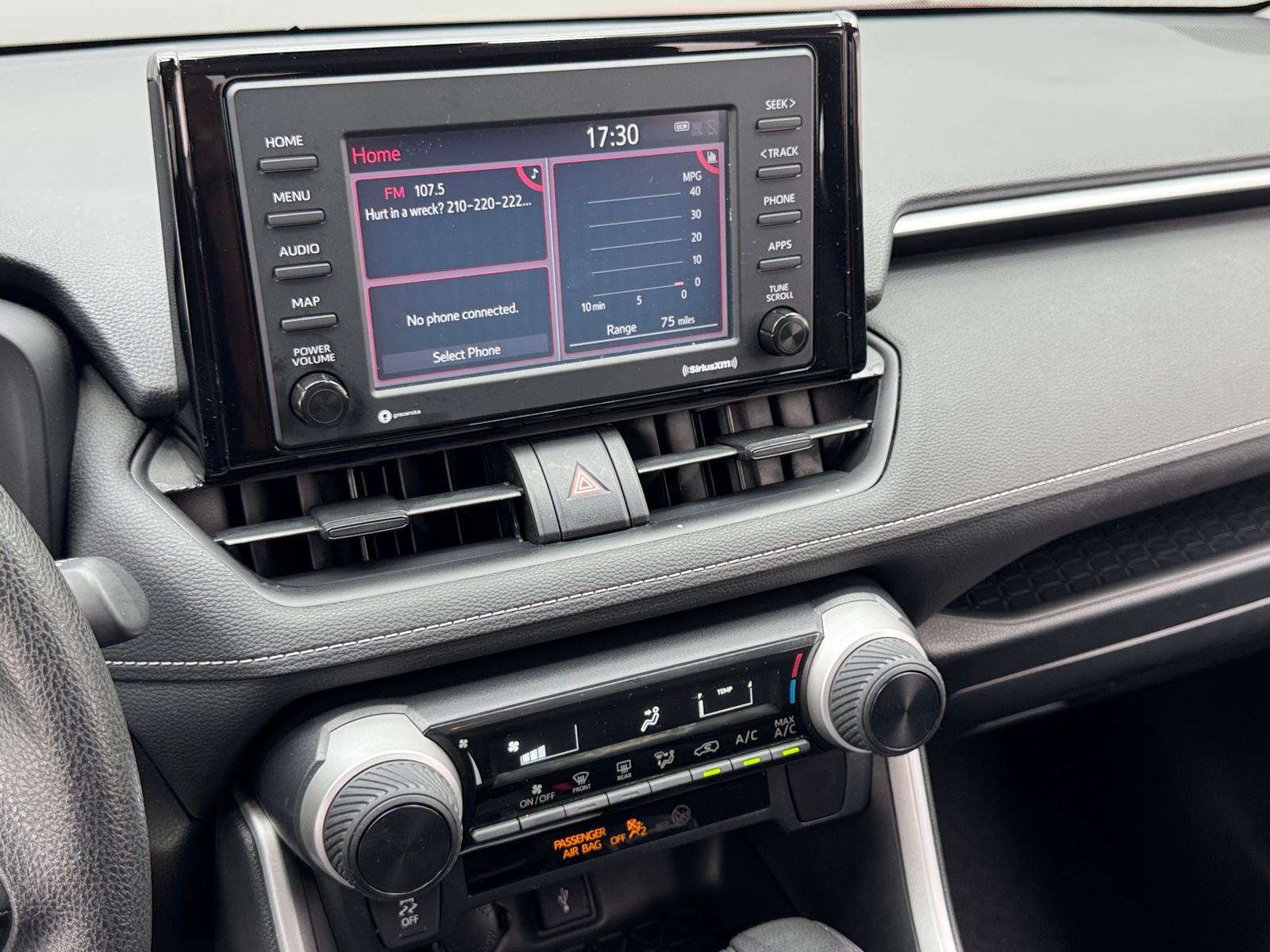 Thumbnail: 2020 Toyota RAV4 - 4