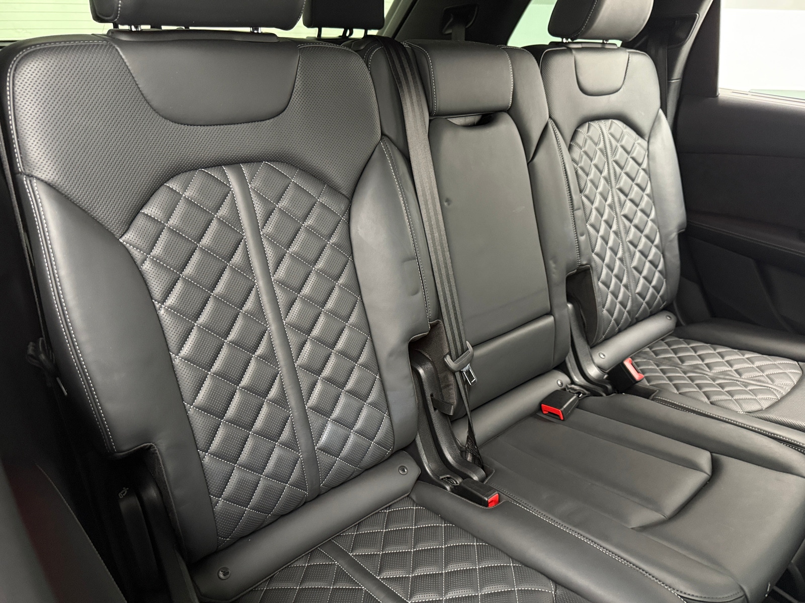 Thumbnail: 2021 Audi SQ7 - 5