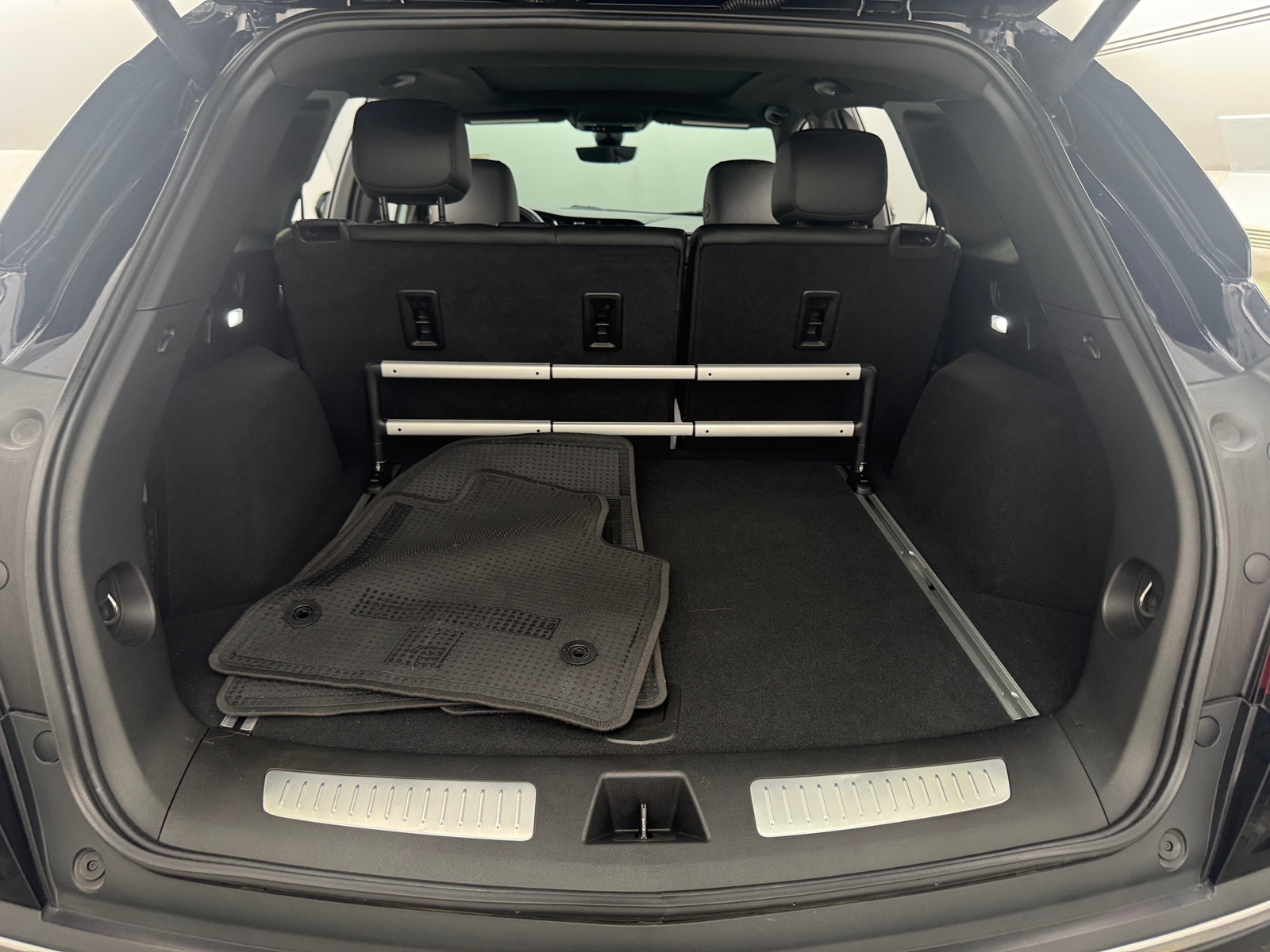 Thumbnail: 2021 Cadillac XT5 - 6