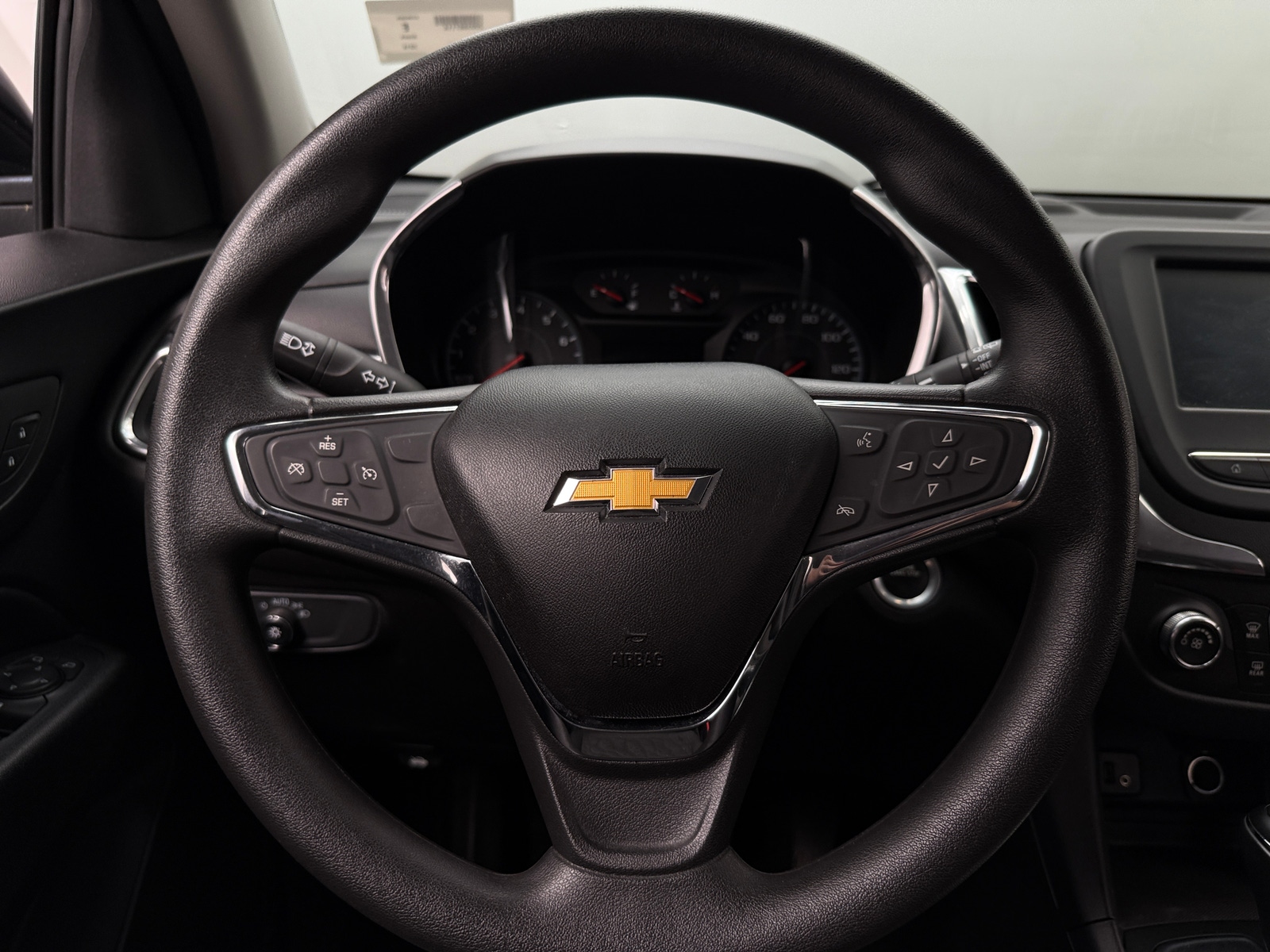 Thumbnail: 2018 Chevrolet Equinox - 5