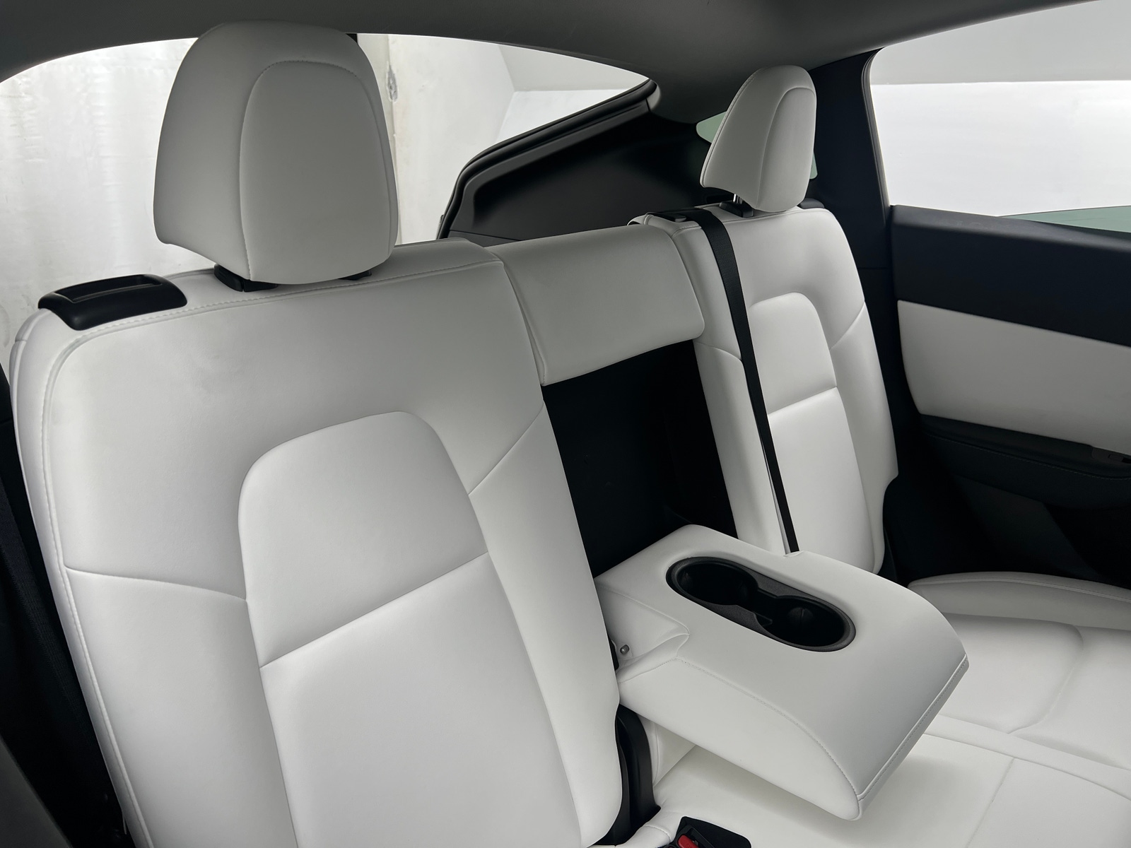 Thumbnail: 2020 Tesla Model Y - 5