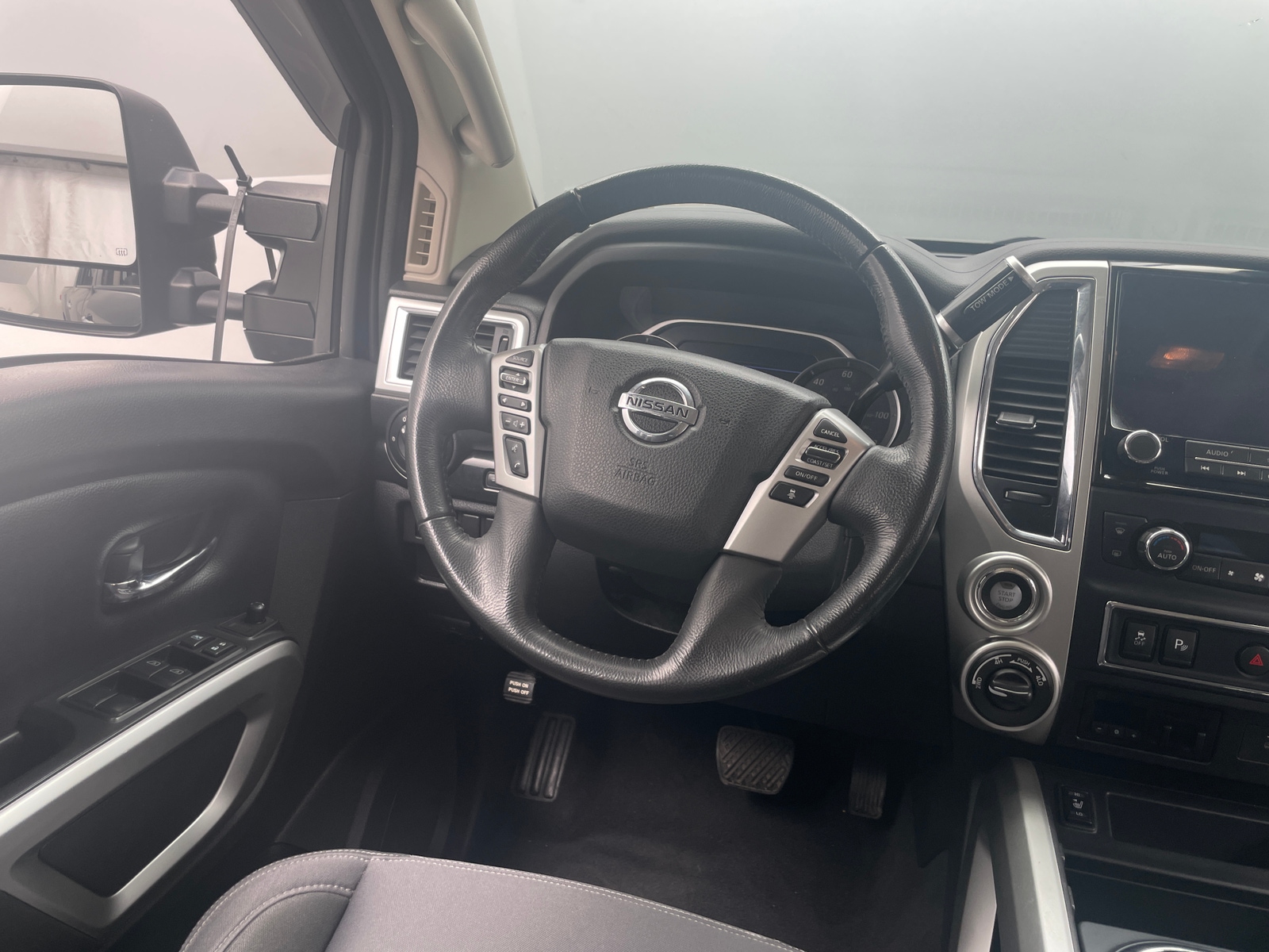 Thumbnail: 2021 Nissan Titan - 5