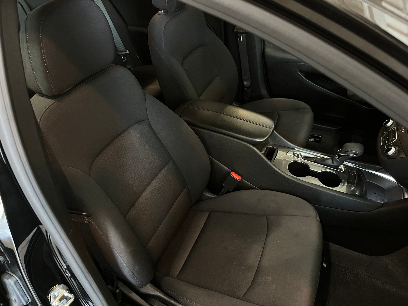 Thumbnail: 2023 Chevrolet Malibu - 2