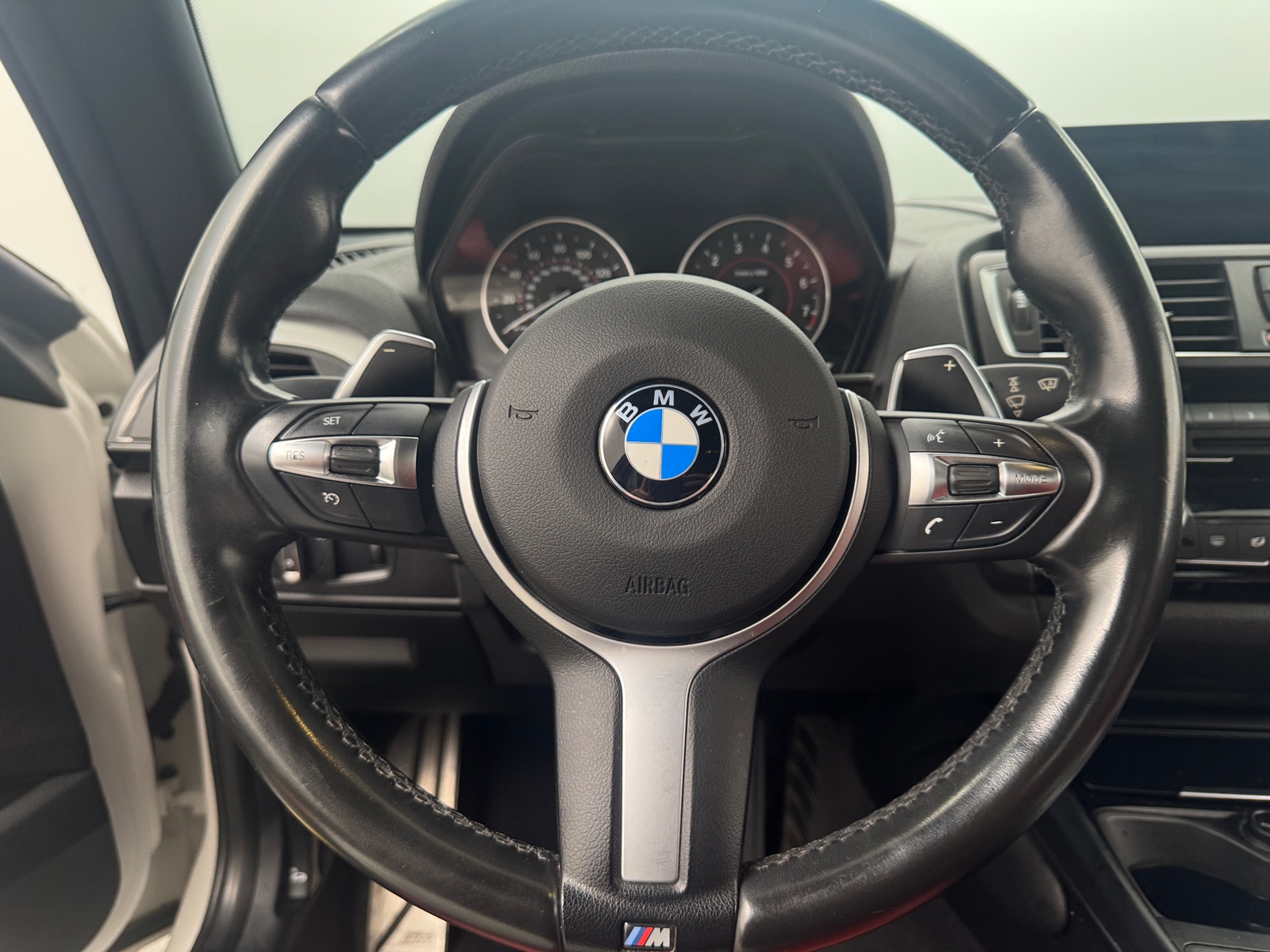 Thumbnail: 2016 BMW 2 Series - 3
