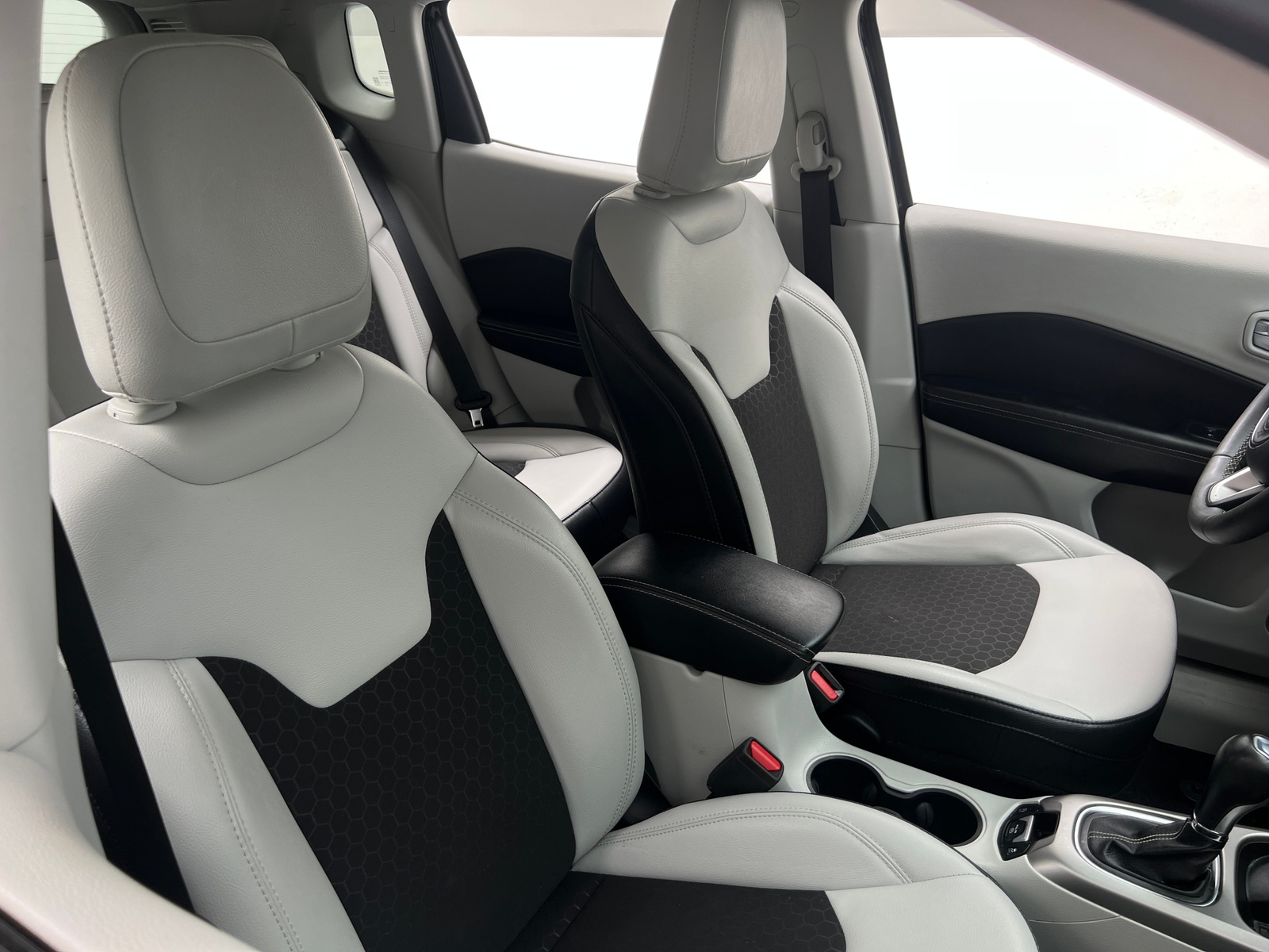 Thumbnail: 2021 Jeep Compass - 2