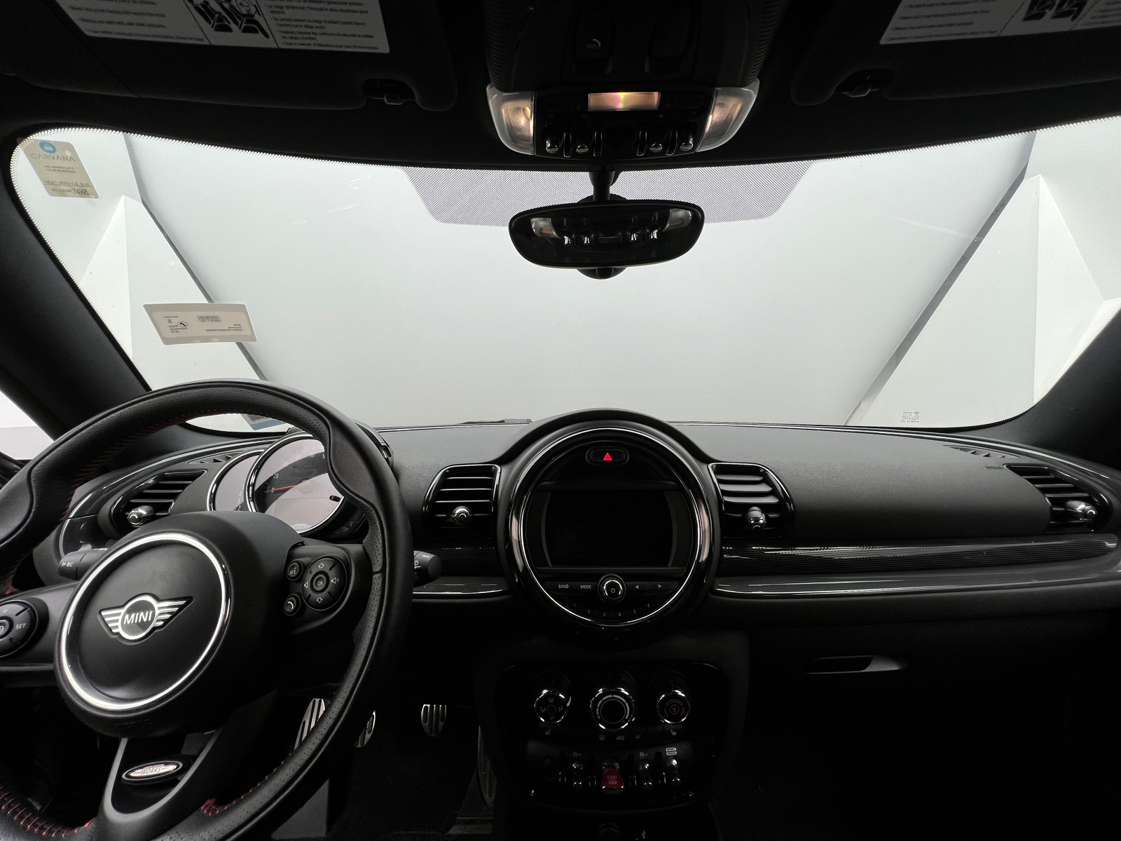 Thumbnail: 2019 MINI Cooper Clubman - 2