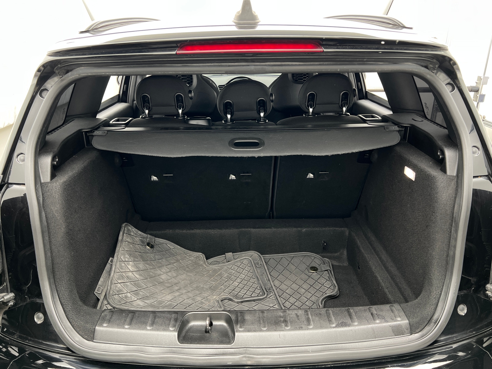Thumbnail: 2019 MINI Cooper Clubman - 6