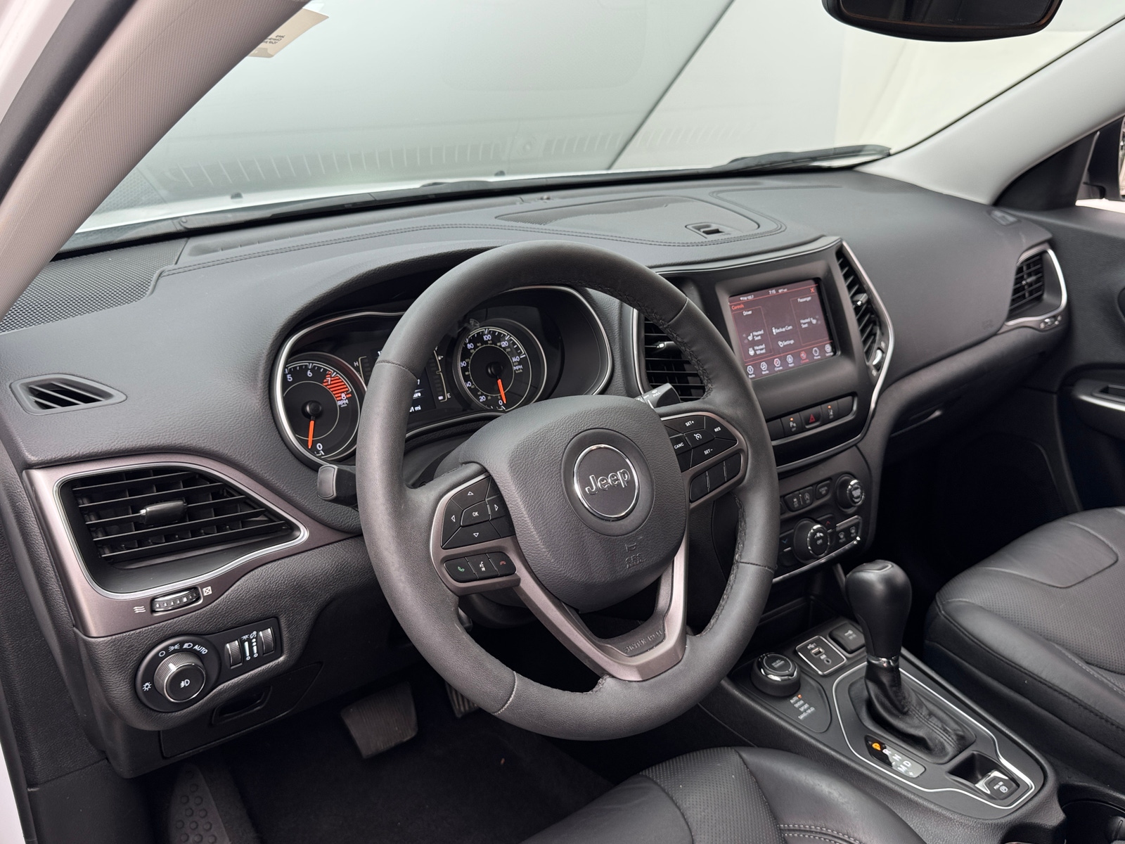 Thumbnail: 2021 Jeep Cherokee - 2