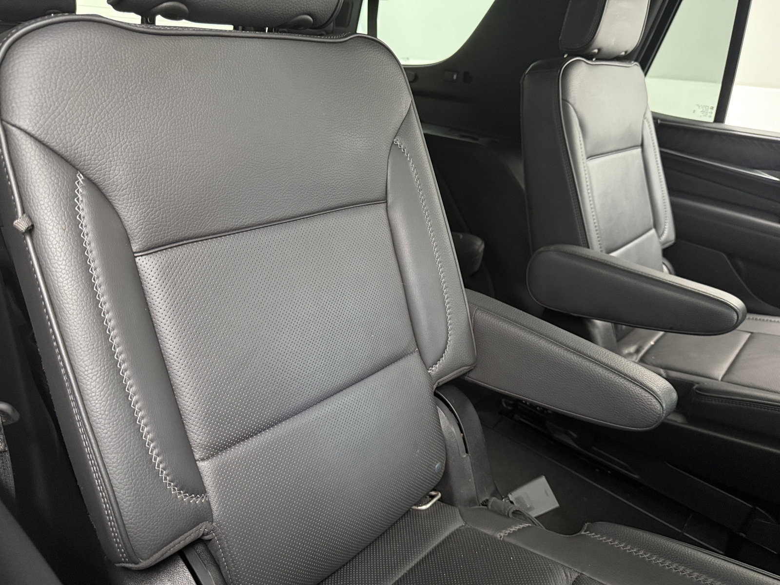 Thumbnail: 2021 GMC Yukon - 5