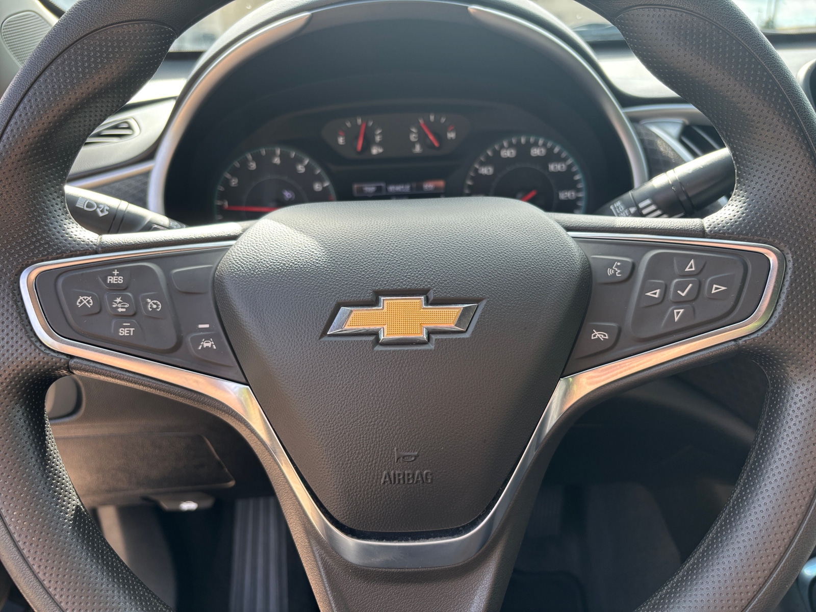 Thumbnail: 2024 Chevrolet Malibu - 5