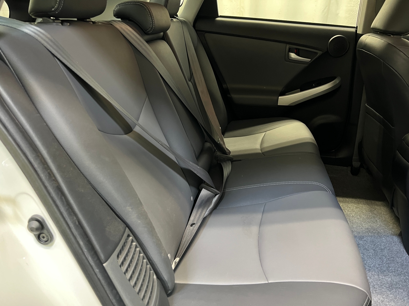 Thumbnail: 2014 Toyota Prius - 5
