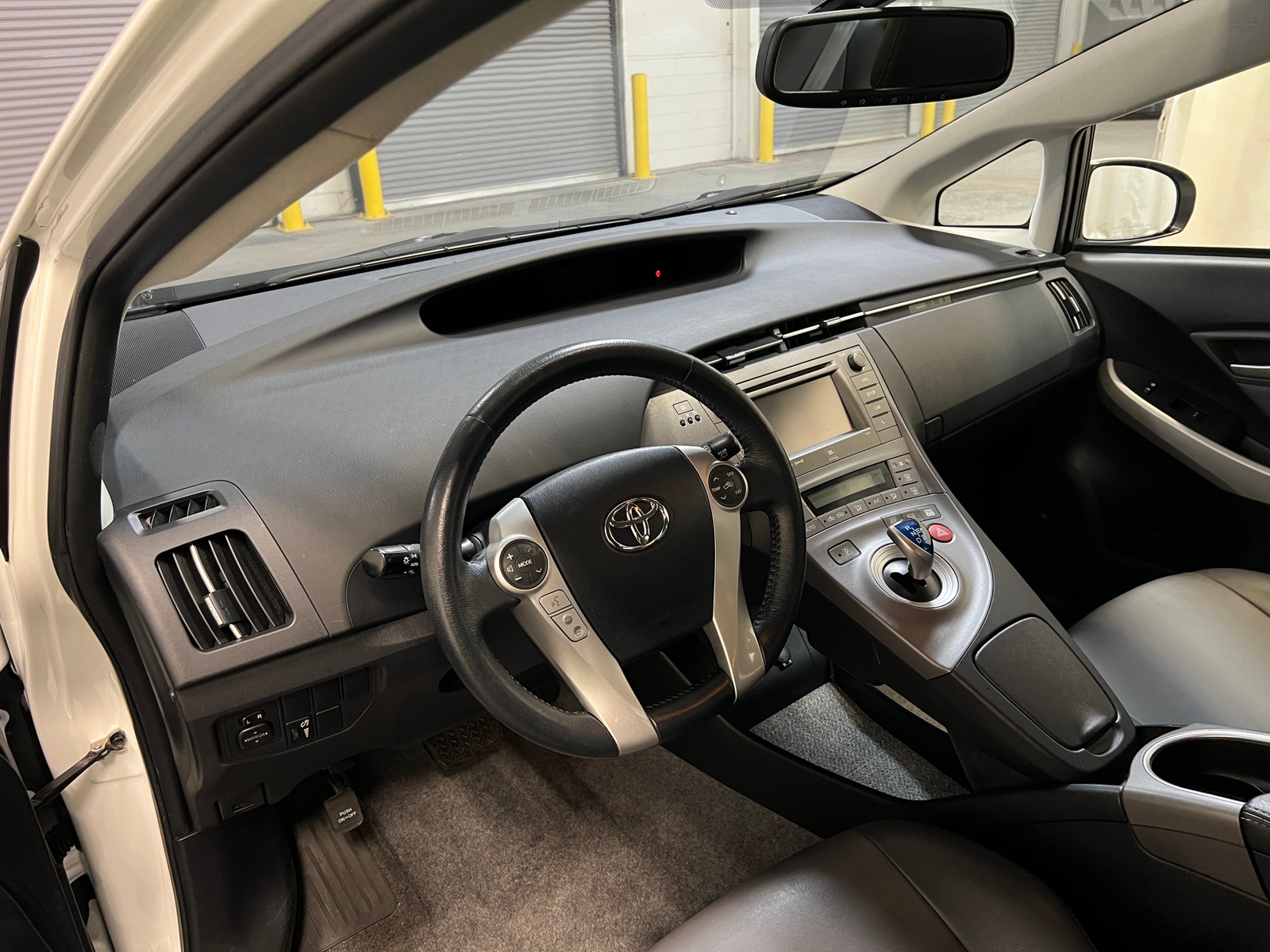 Thumbnail: 2014 Toyota Prius - 2