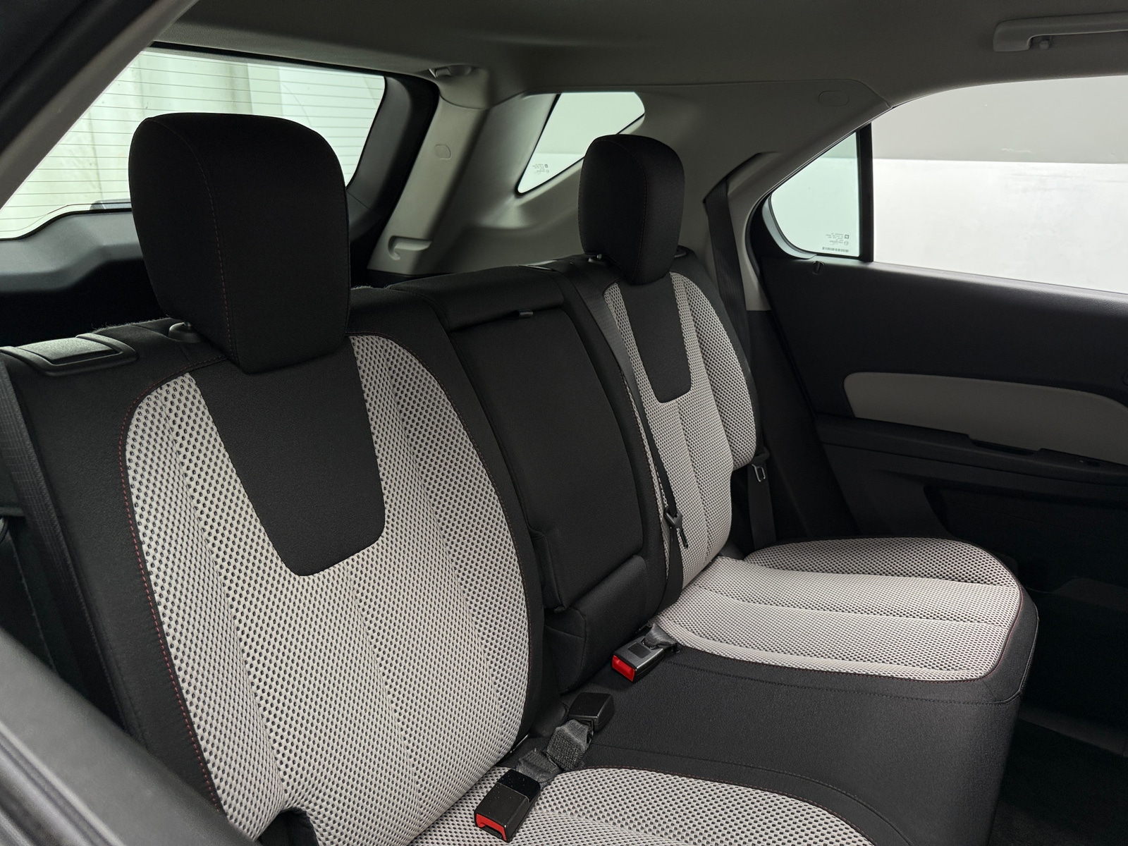 Thumbnail: 2016 Chevrolet Equinox - 6