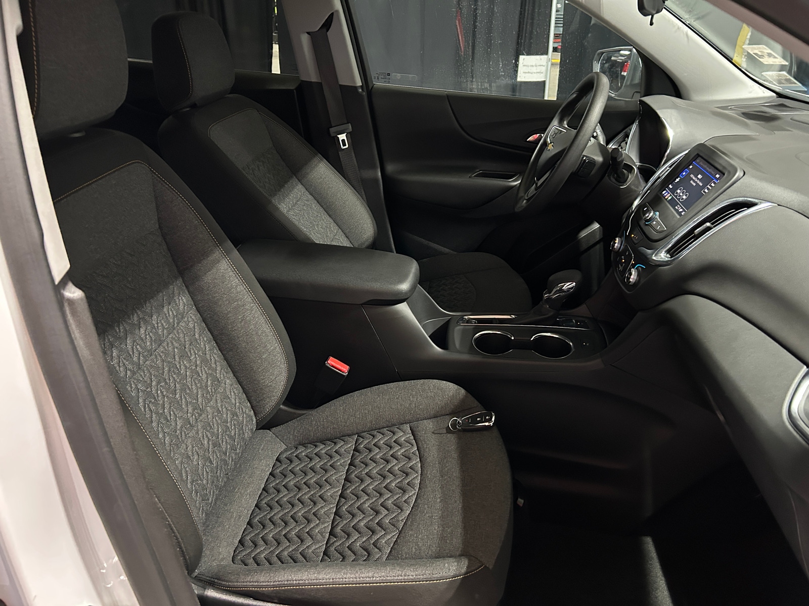 Thumbnail: 2023 Chevrolet Equinox - 2
