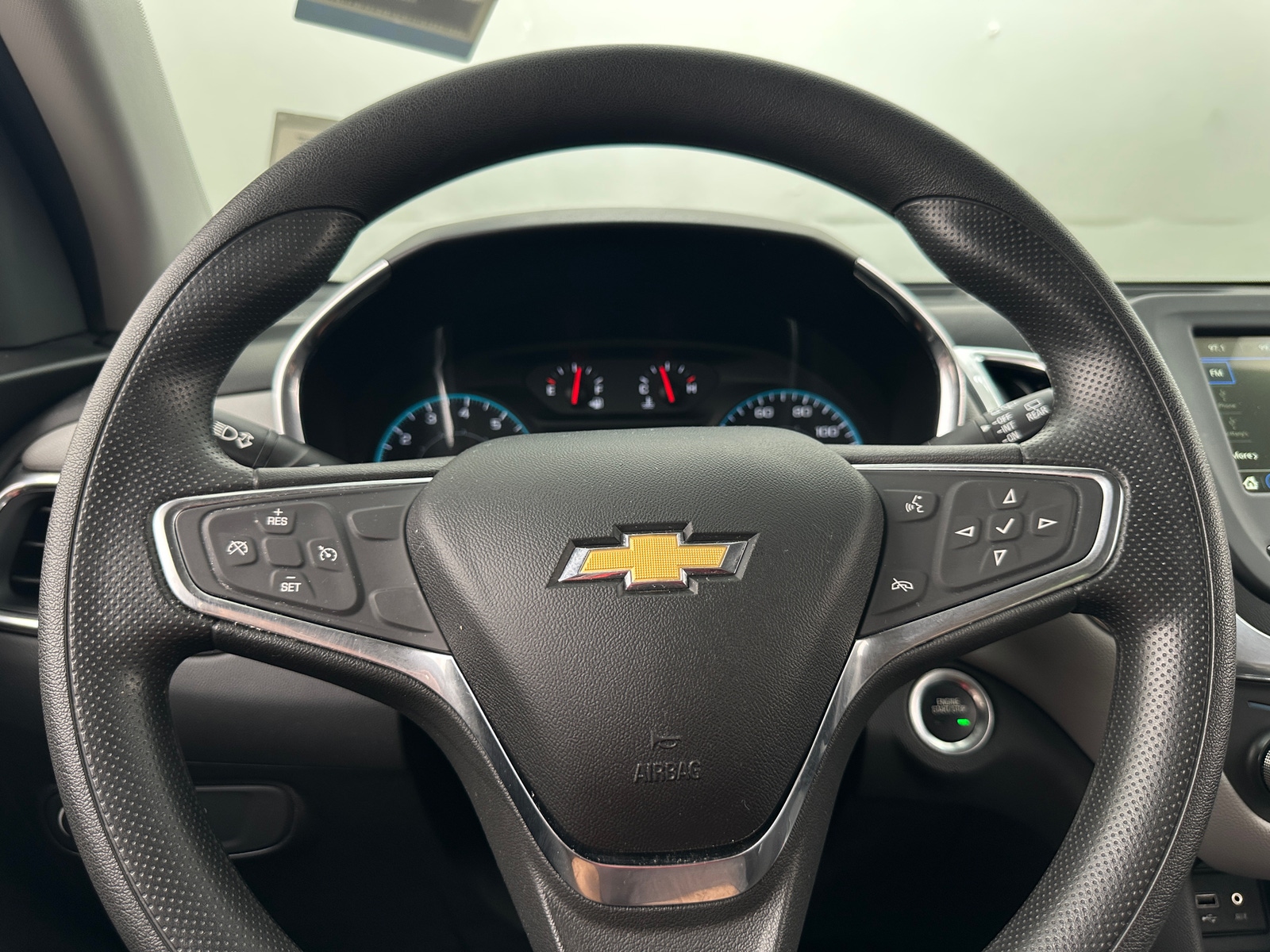 Thumbnail: 2019 Chevrolet Equinox - 5