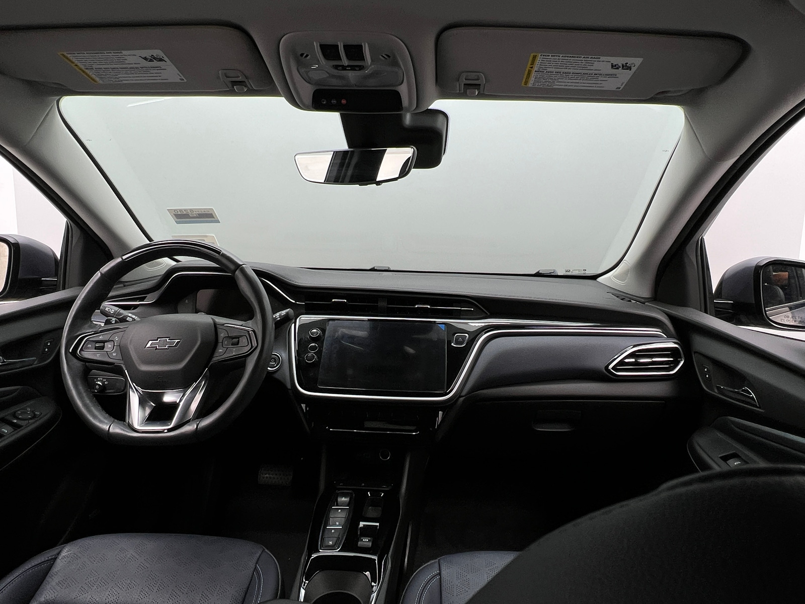 Thumbnail: 2023 Chevrolet Bolt EUV - 2