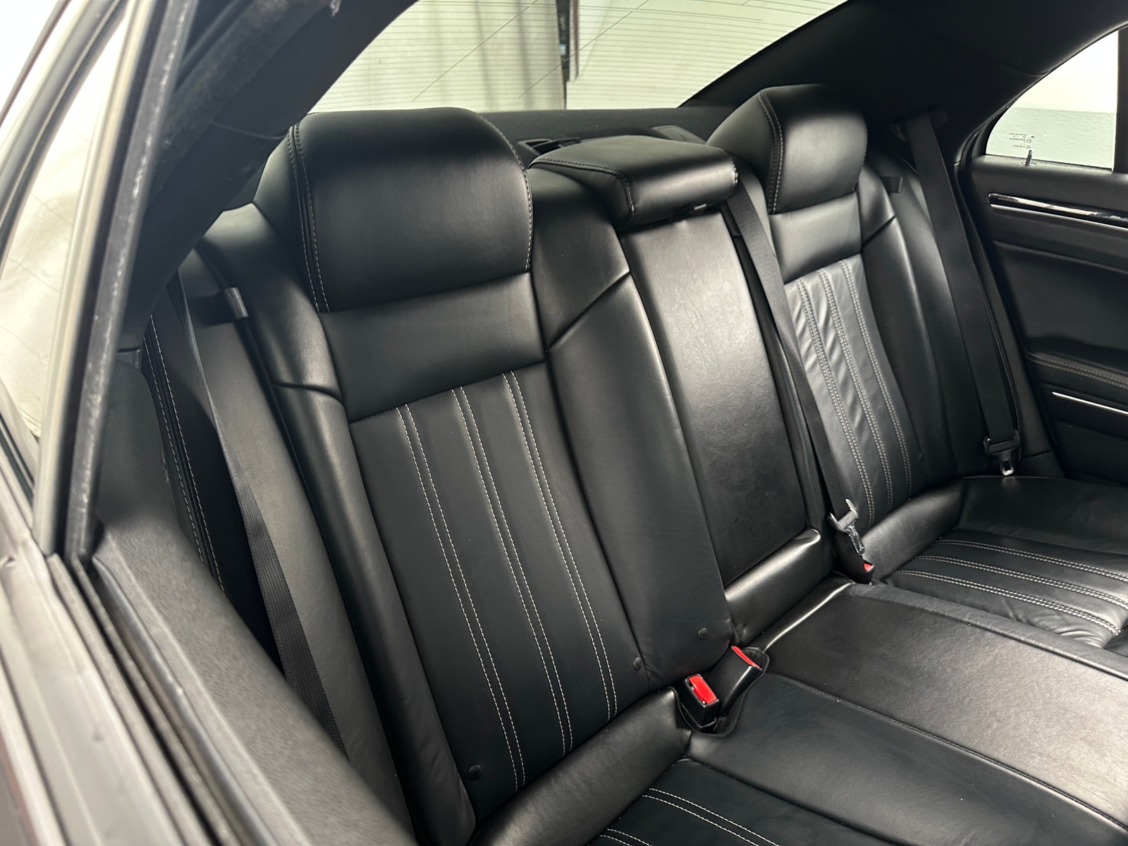 Thumbnail: 2017 Chrysler 300 - 5