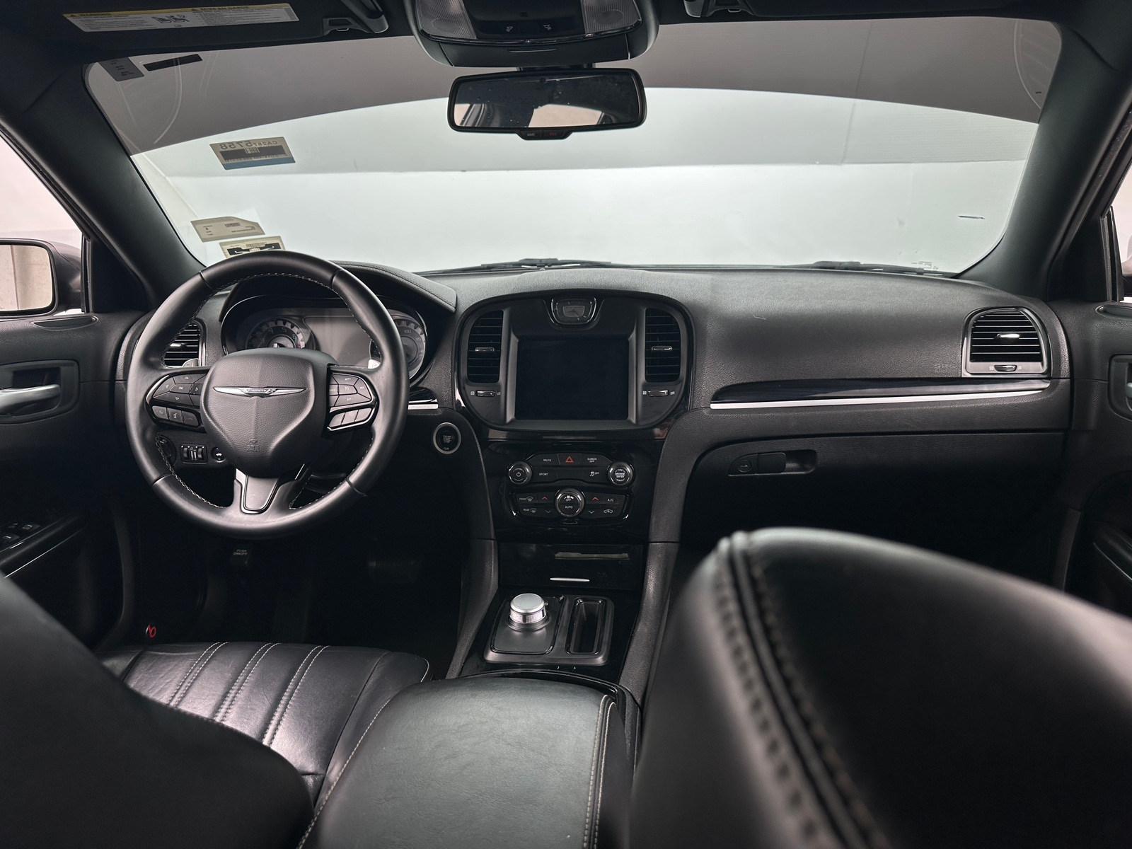 Thumbnail: 2017 Chrysler 300 - 2