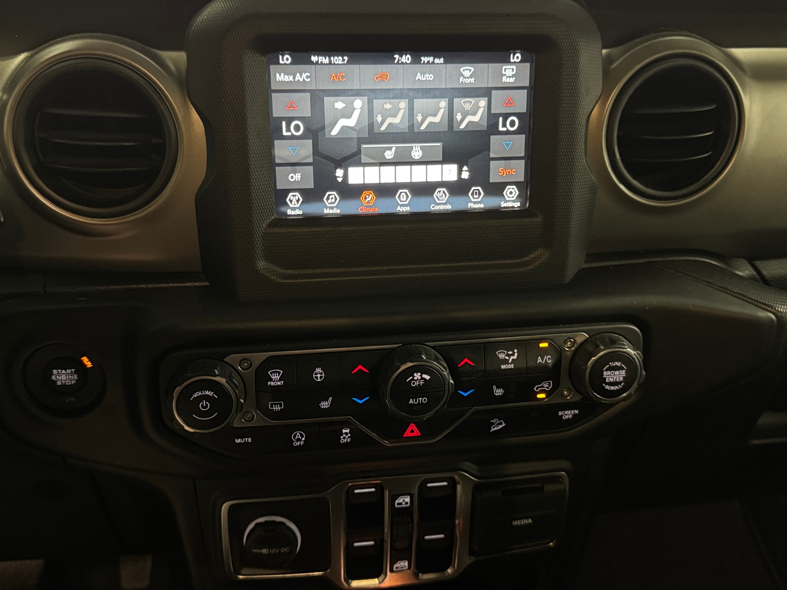 Thumbnail: 2020 Jeep Wrangler - 4