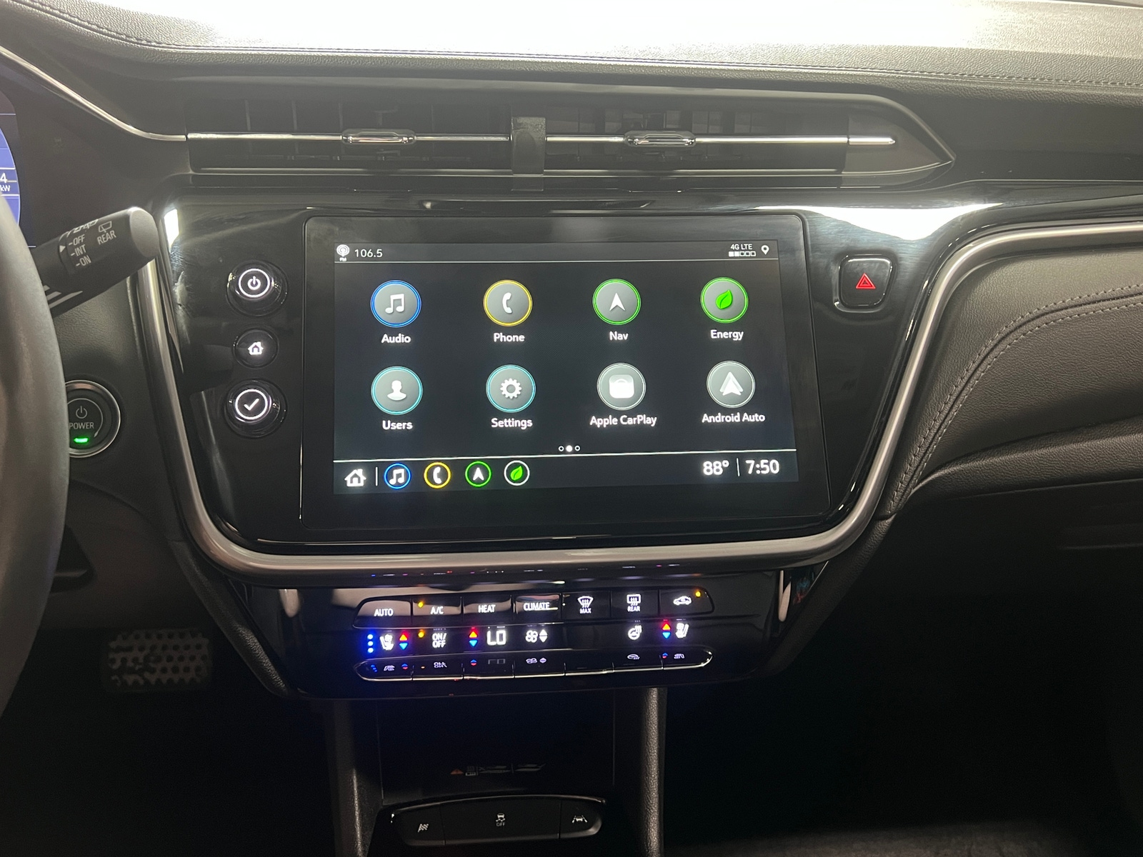 Thumbnail: 2023 Chevrolet Bolt EUV - 3