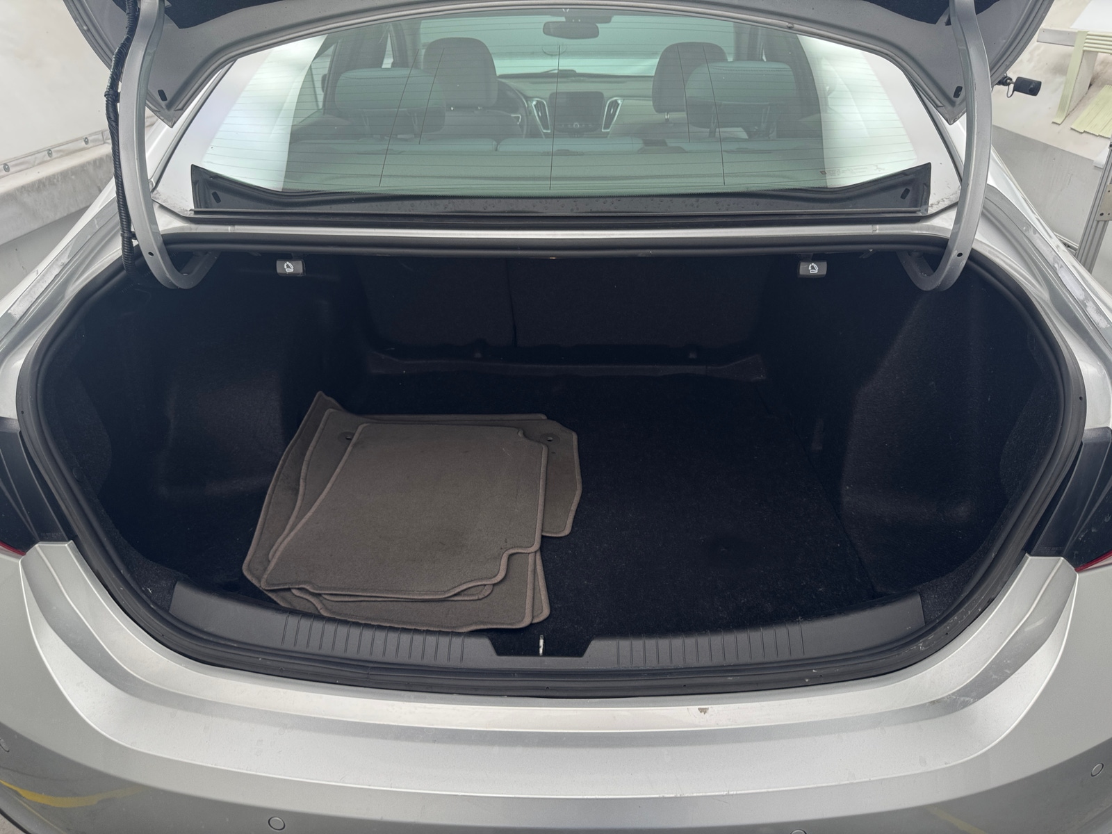 Thumbnail: 2021 Chevrolet Malibu - 7