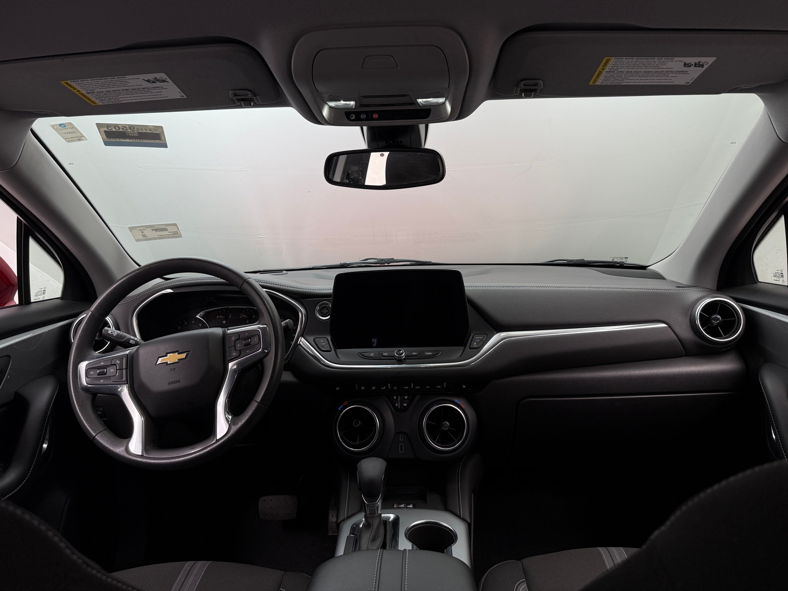 Thumbnail: 2023 Chevrolet Blazer - 3