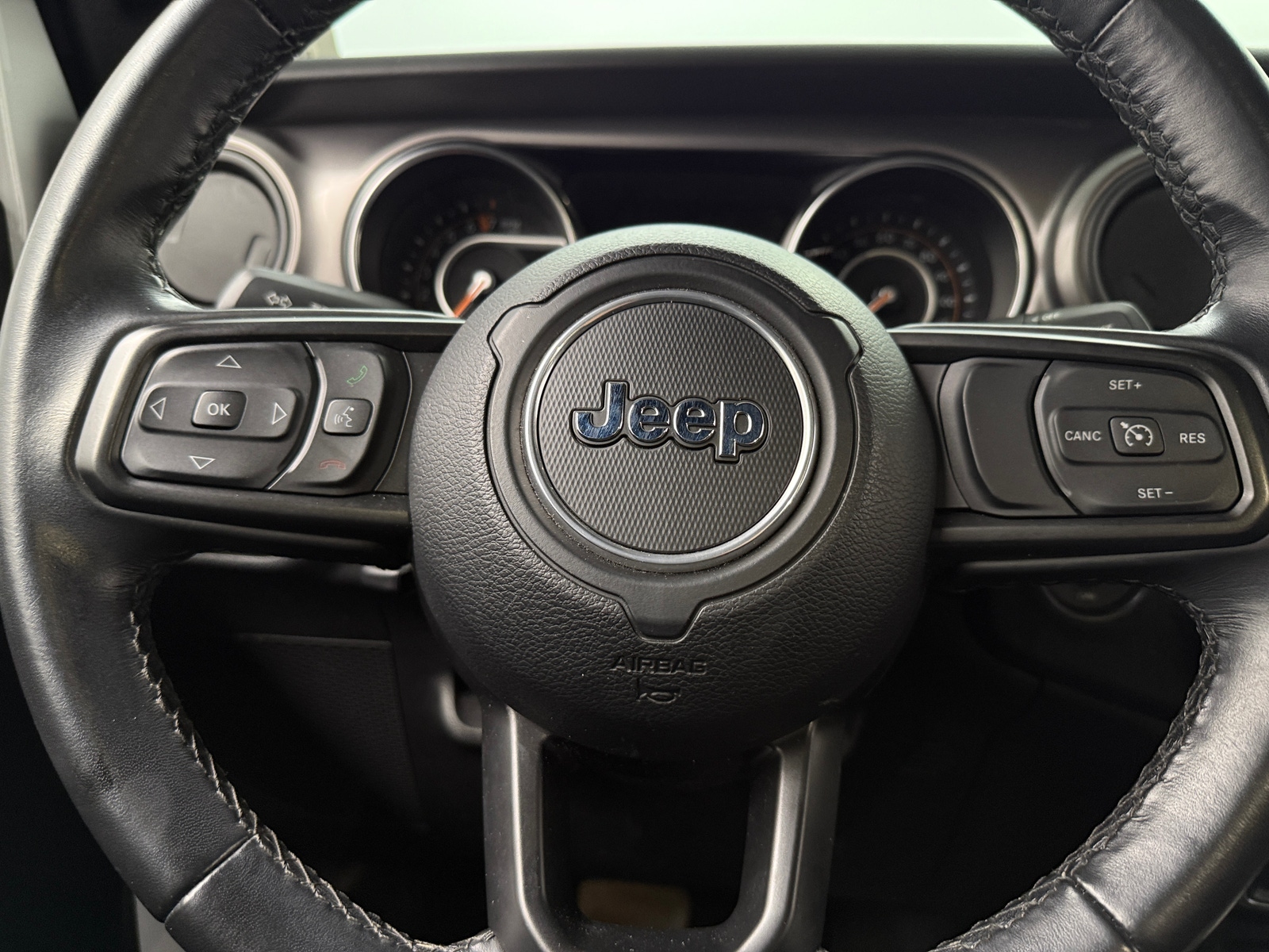Thumbnail: 2021 Jeep Wrangler - 5