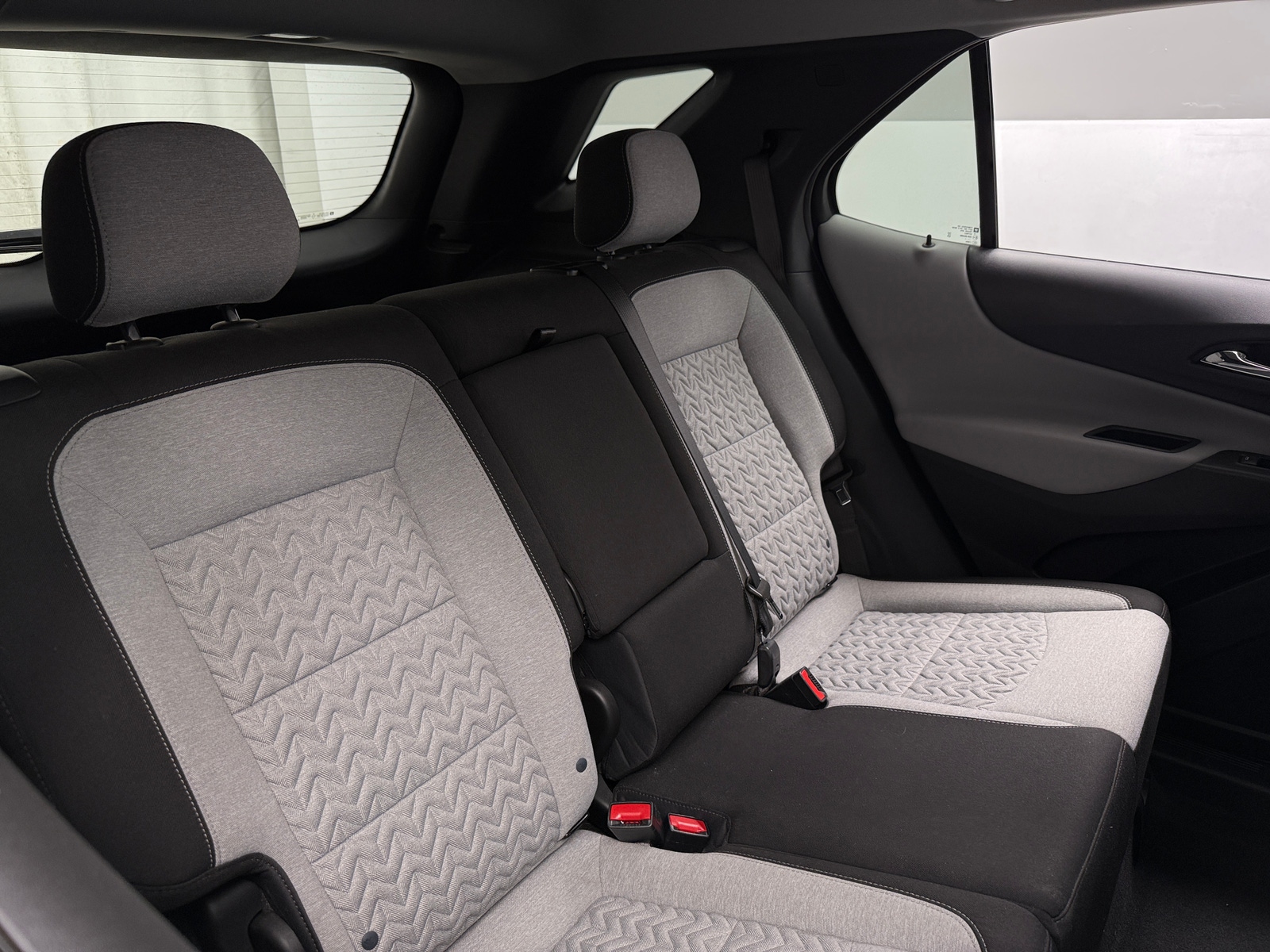 Thumbnail: 2022 Chevrolet Equinox - 6