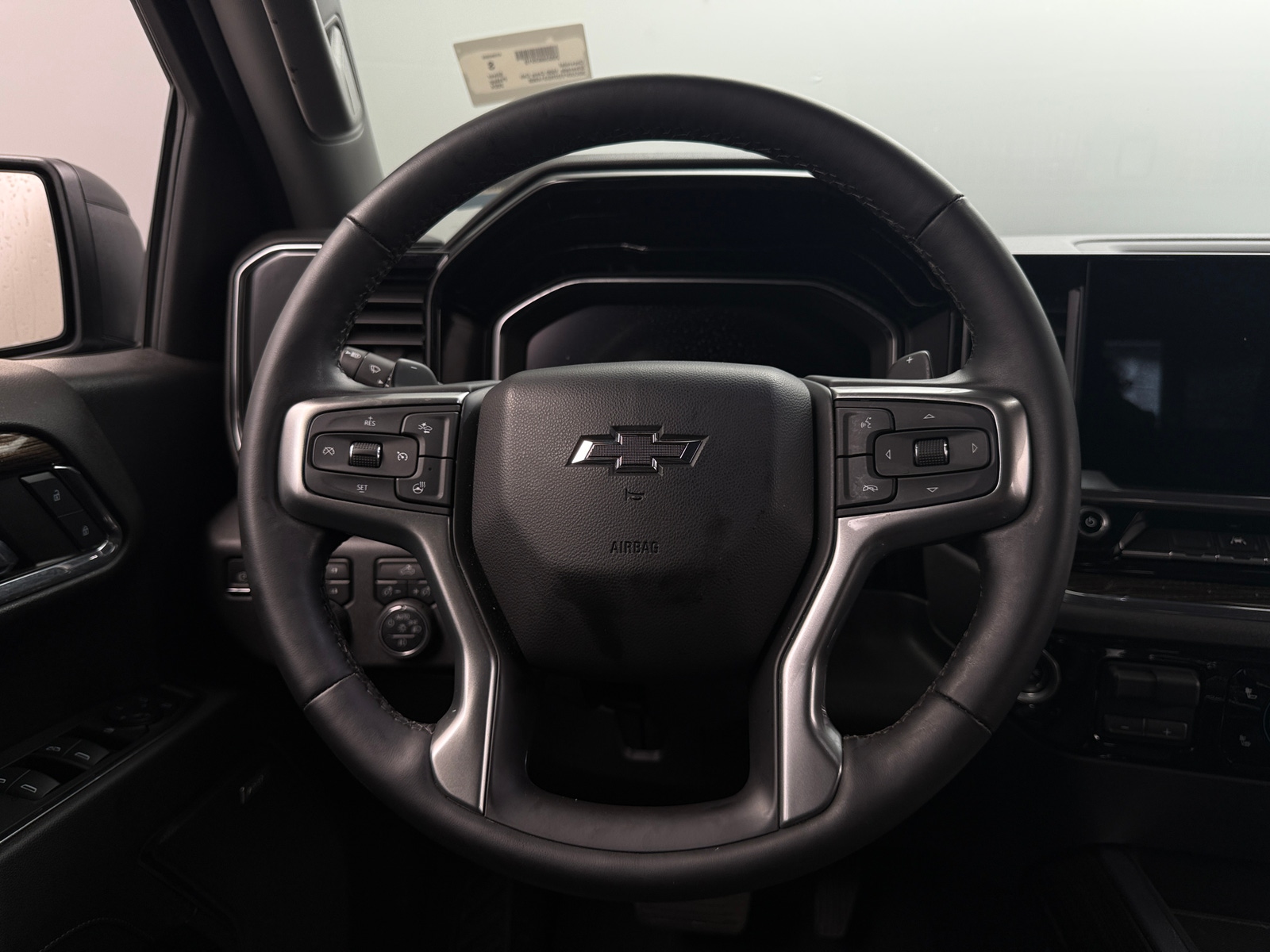 Thumbnail: 2024 Chevrolet Silverado 1500 - 5