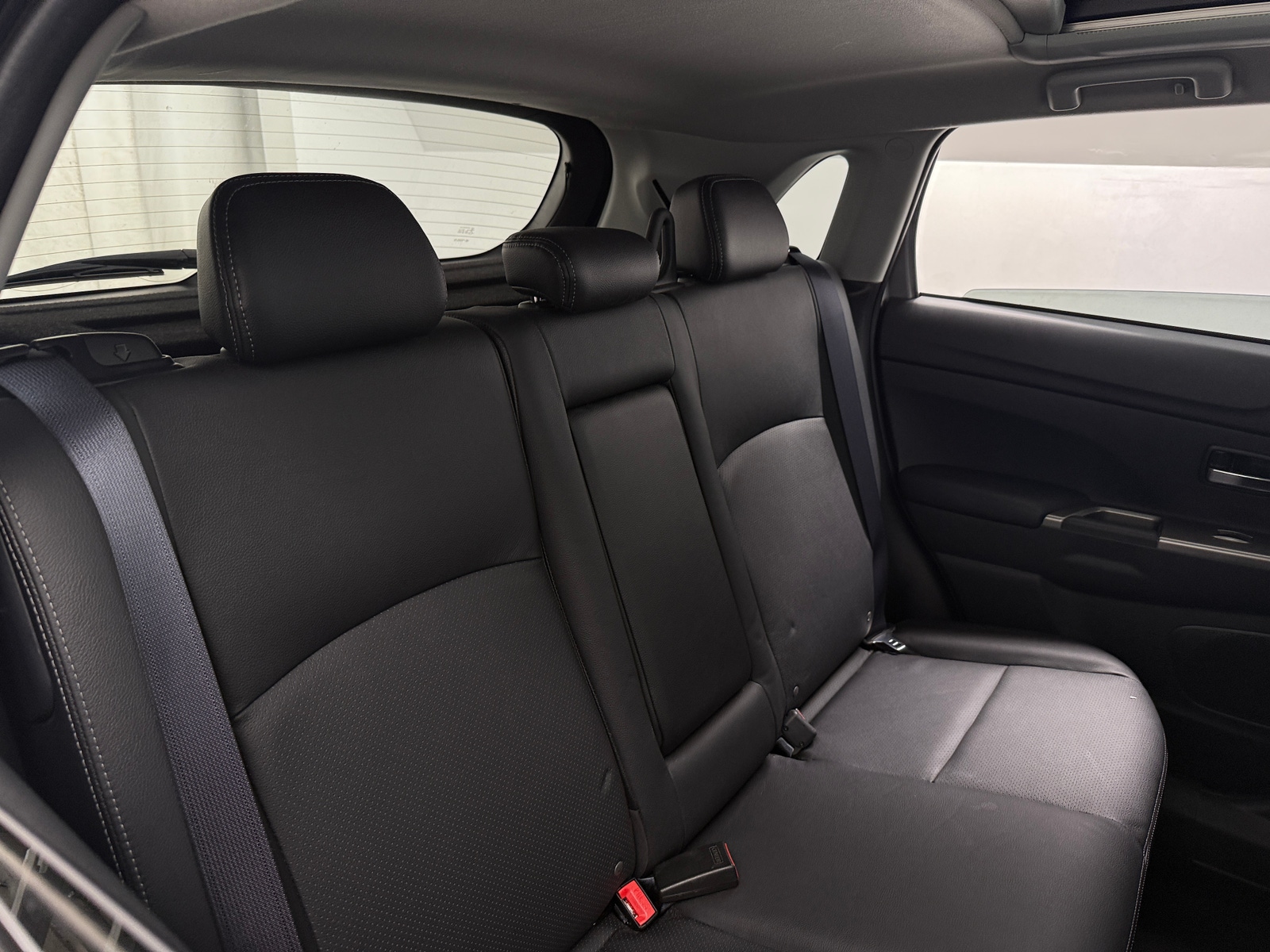 Thumbnail: 2018 Mitsubishi Outlander Sport - 5